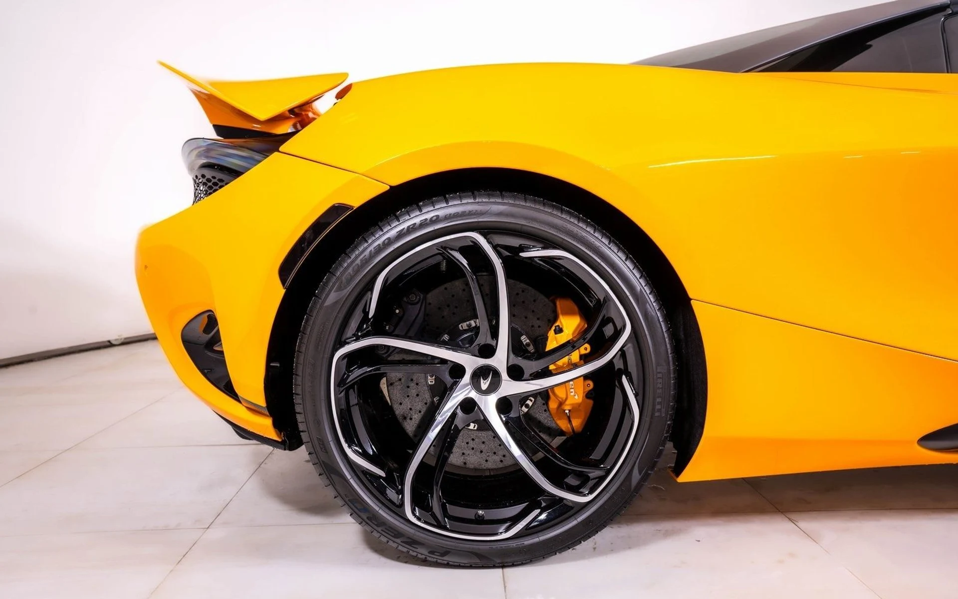 mph016_1933436192_195a8978b1e905f2365a2bb5a04f5226x_862fbd3915