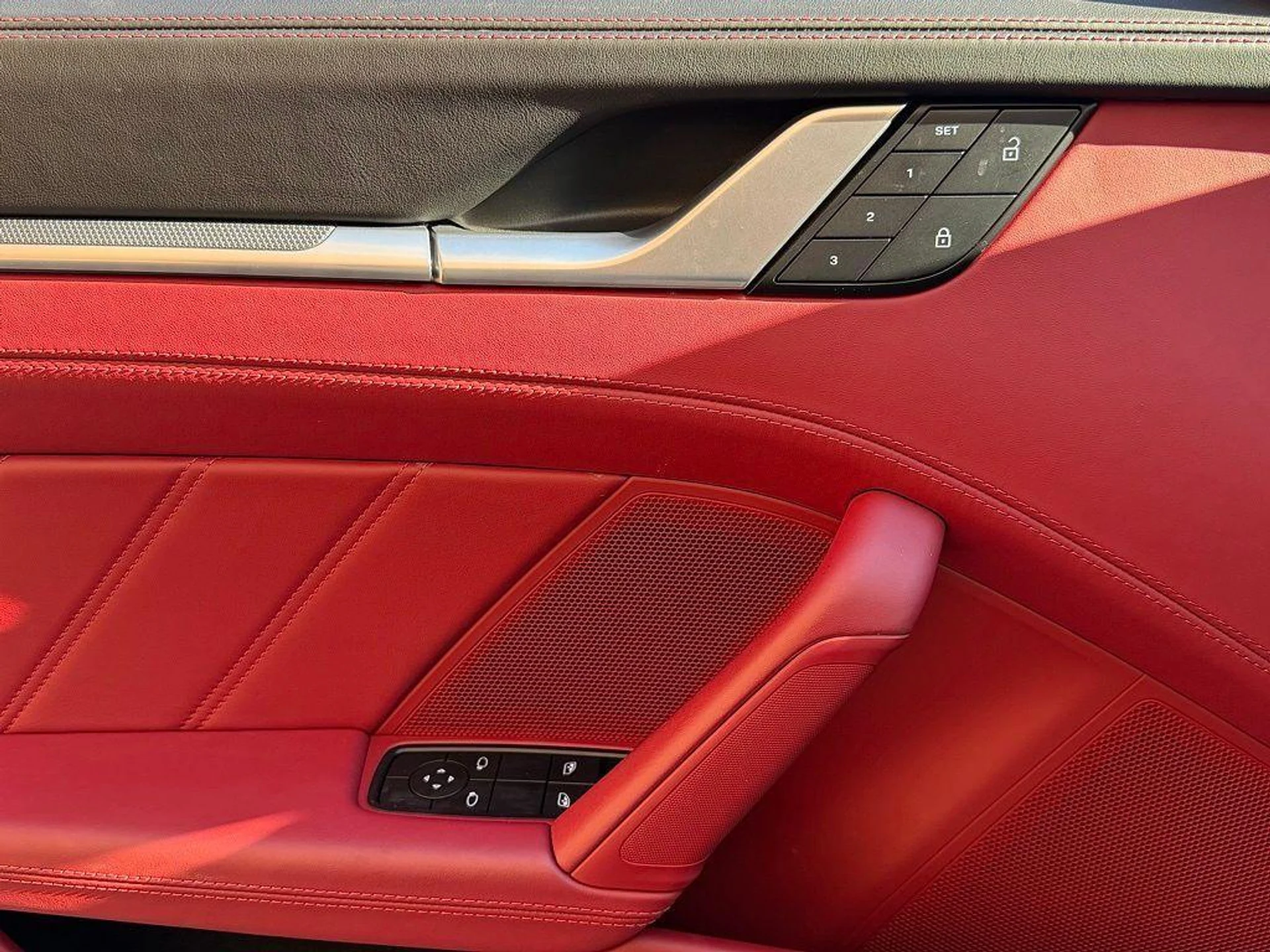 mph016_1935749558_X_Ob9_R_Ljt62o_Rh_I_Rnlf_La_Co_ZN_8s_63c74b252a