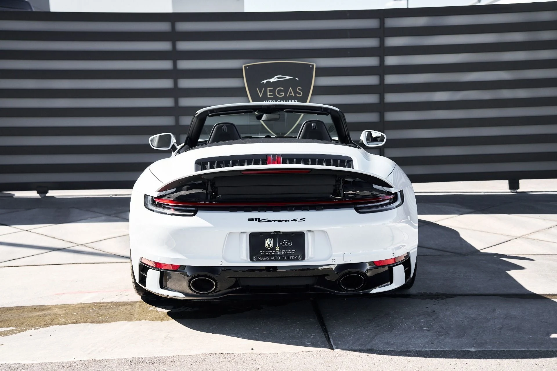 mph016_1944542893_Used_2024_Porsche_911_Carrera_4_S_1760665412_cddc3541e5