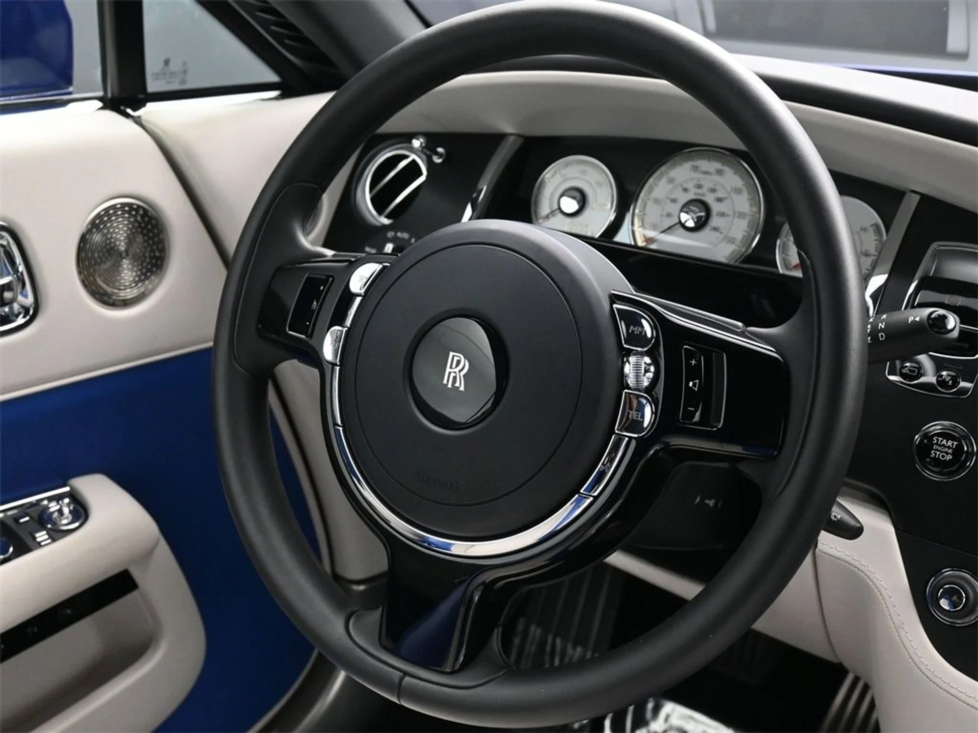 mph016_1948456185_e3f5b19bffbb5f29b7495ee0fc898b3bx_e591126ac2