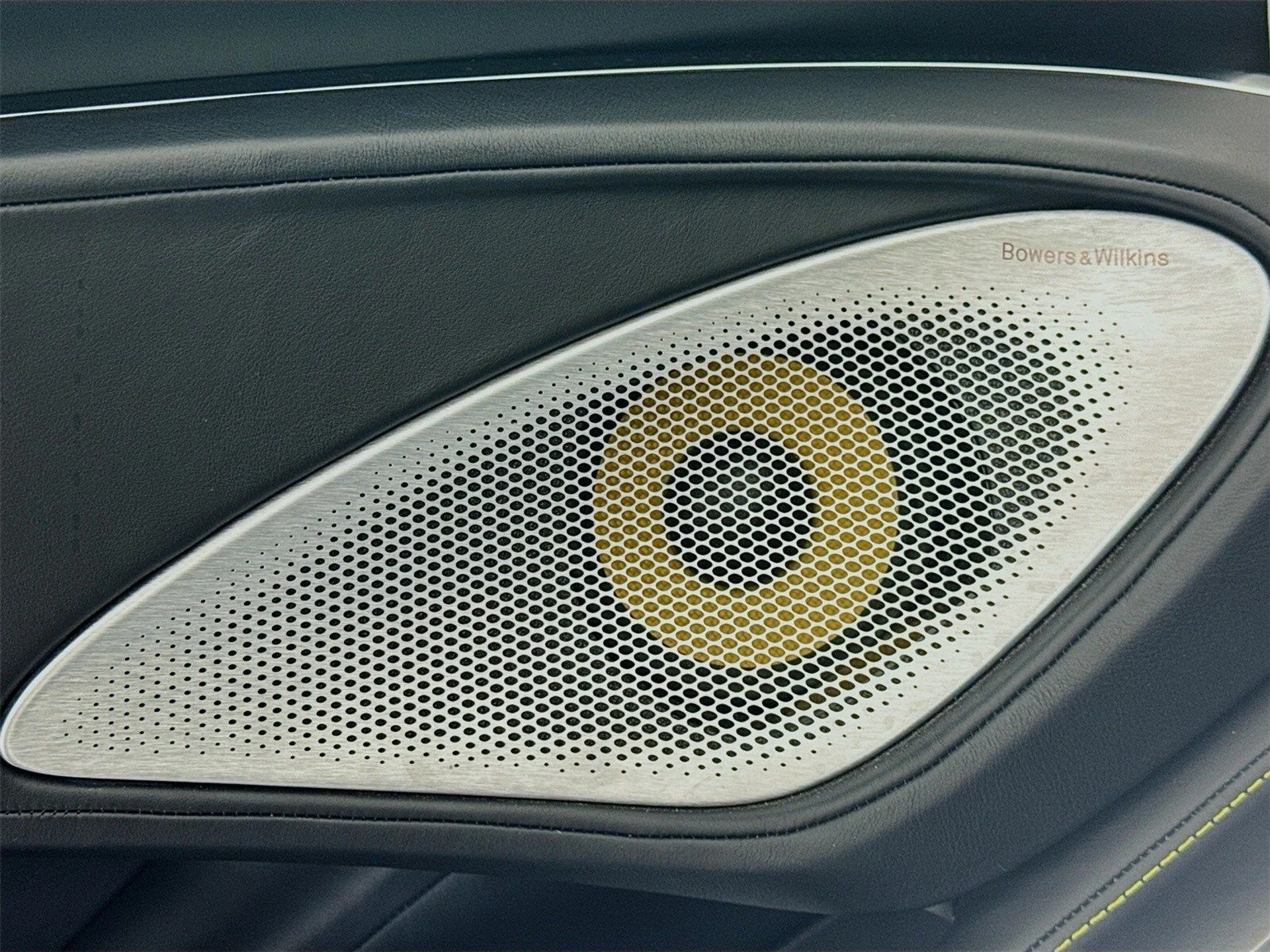 mph016_1951471913_e68b6e96f019f68aec6cd841fc1f4d91x_5d3fc10bb3