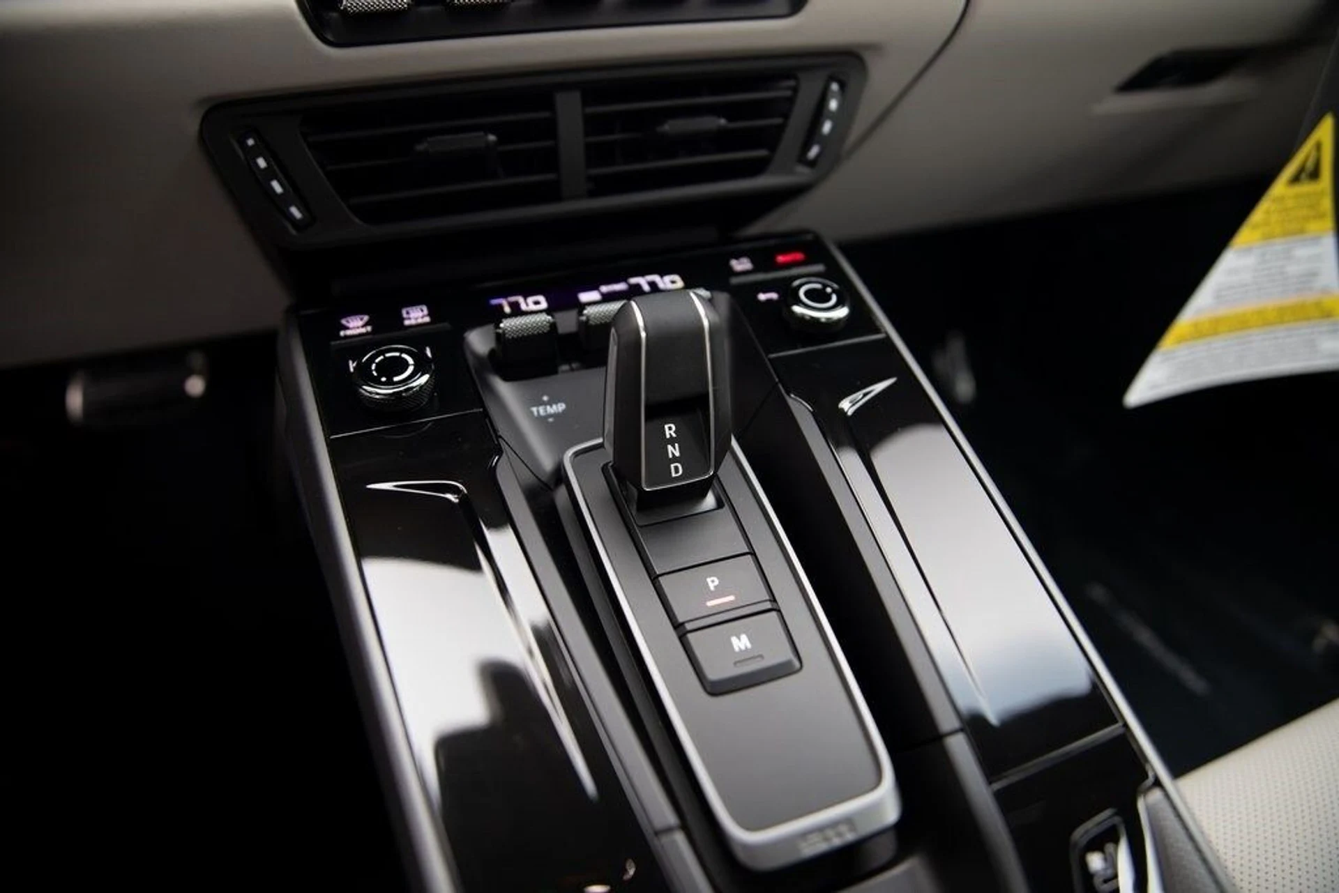 mph016_1951697094_cf9c6fec4c3660b8e7d2487a2dd03729x_475402c43b