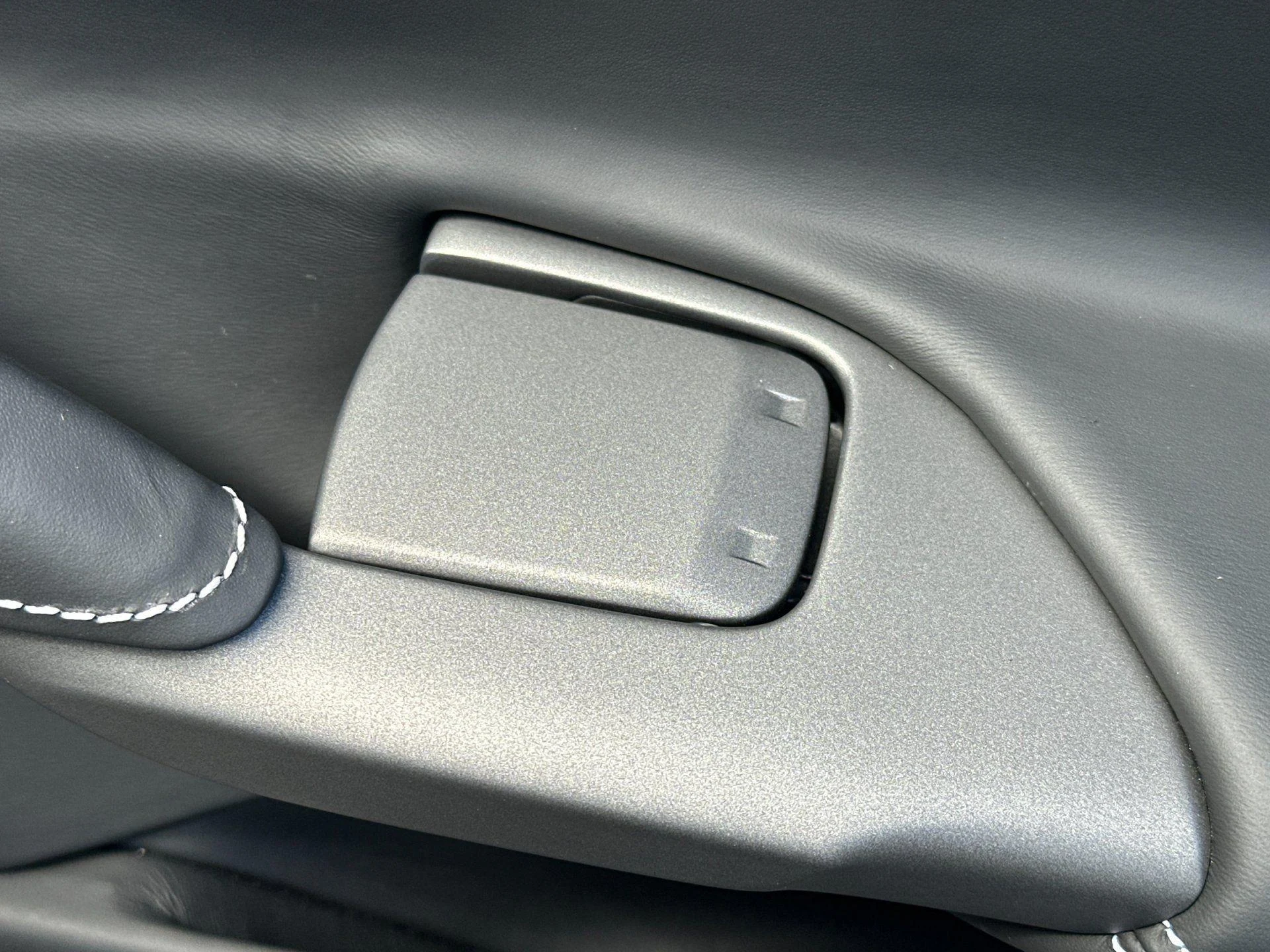 mph016_195814573_Used_2018_Ferrari_488_Spider_1776240645_bef1e4e48c