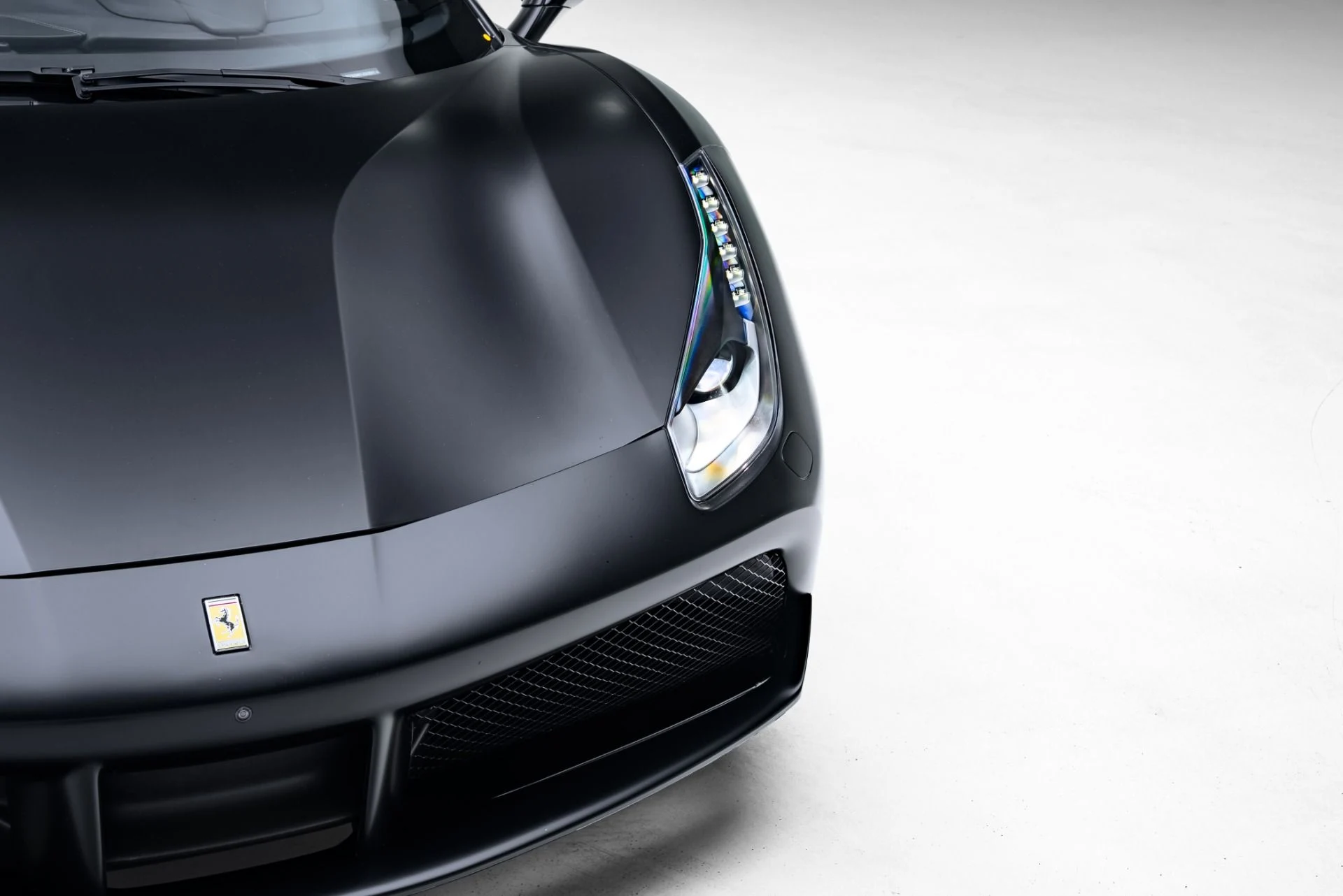 mph016_1971894246_Used_2018_Ferrari_488_Spider_1771880321_a314aba203