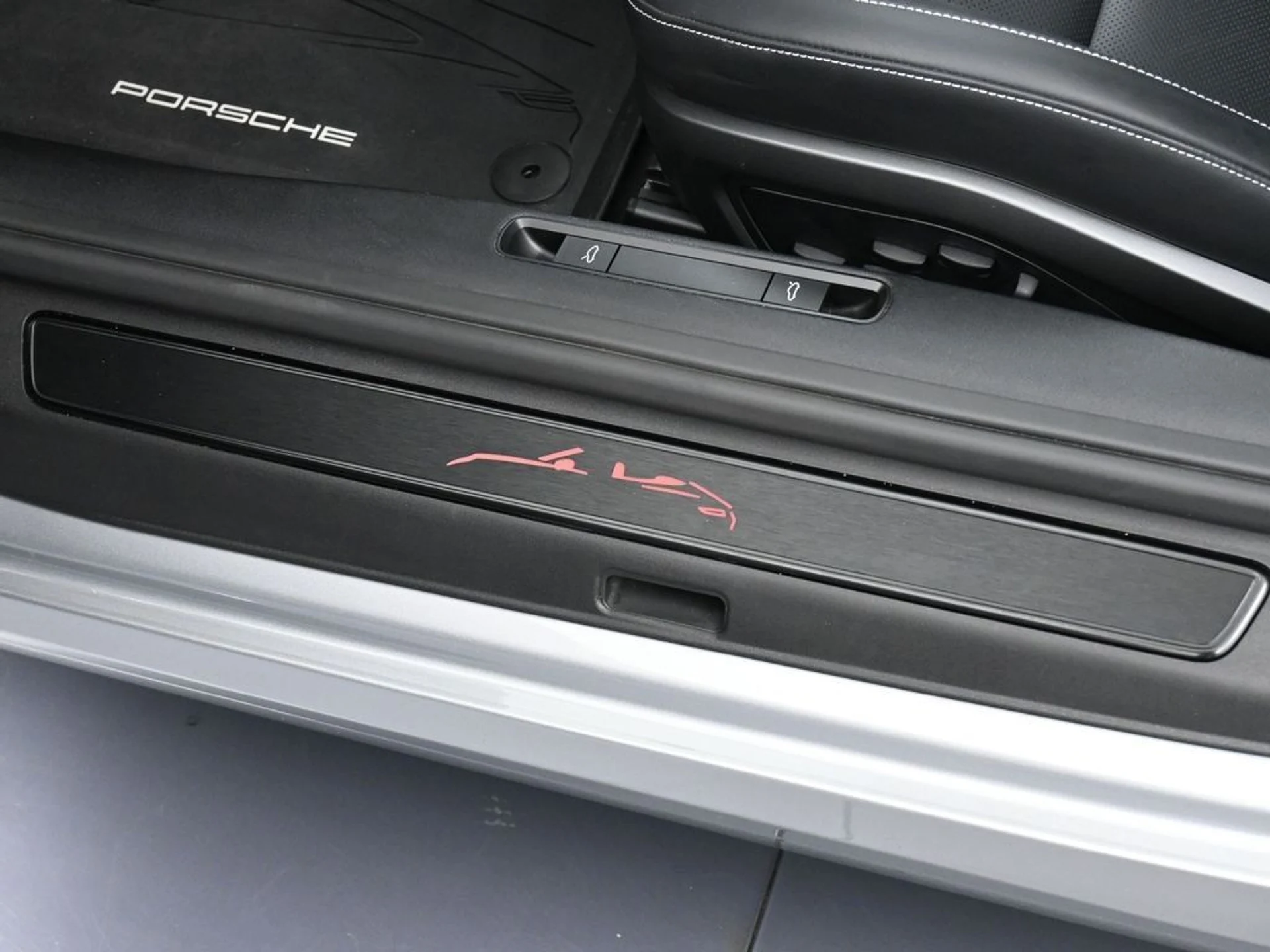 mph016_1972300467_image_16_39f1580c16