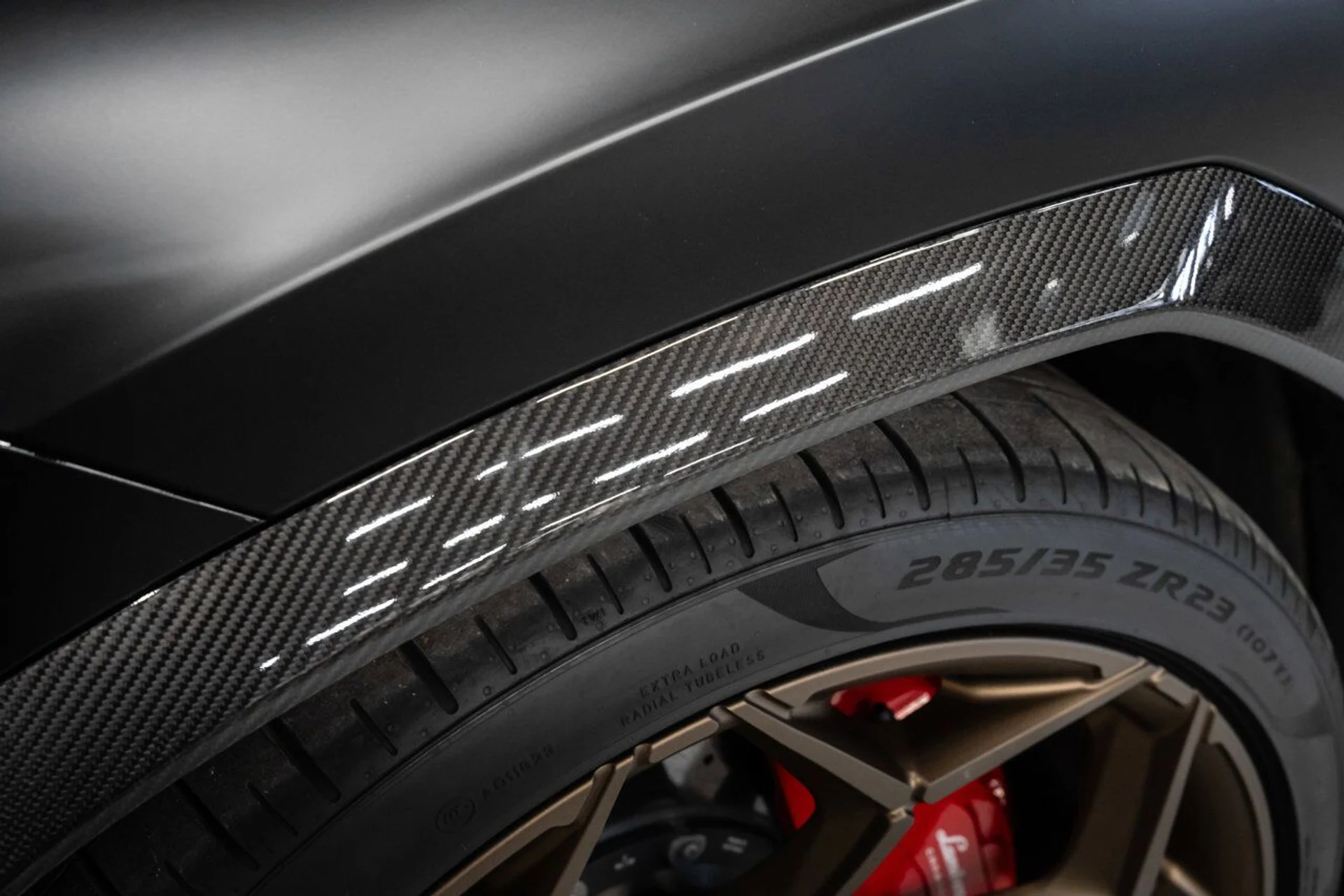 mph016_1972614280_lamborghini_urus_2023_6b9ff91ca4