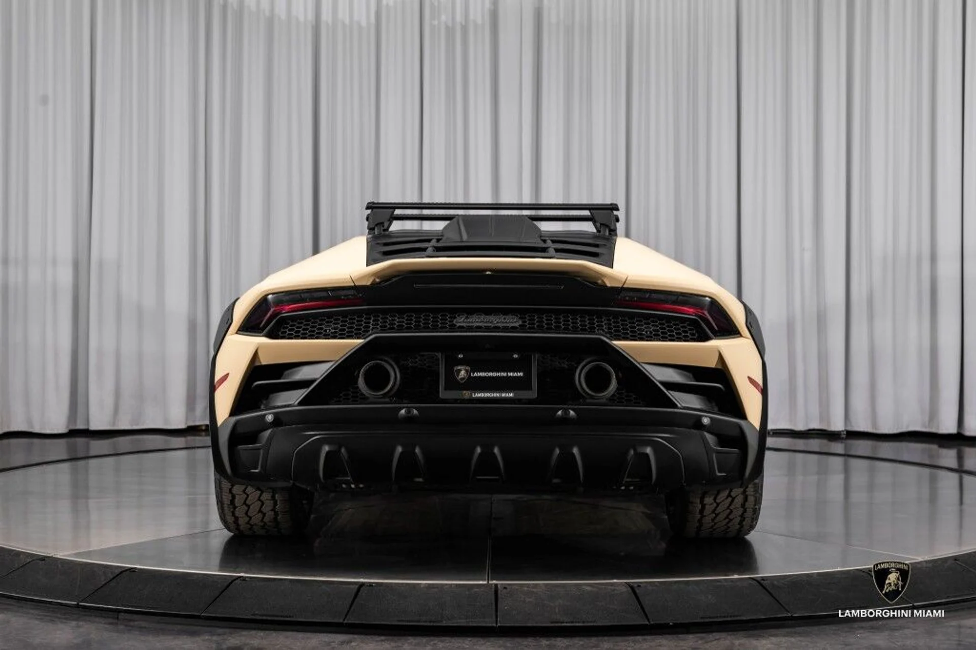 mph016_1976385928_c9358065e6be5a390d69c04c83de889b_3d4f0942a8