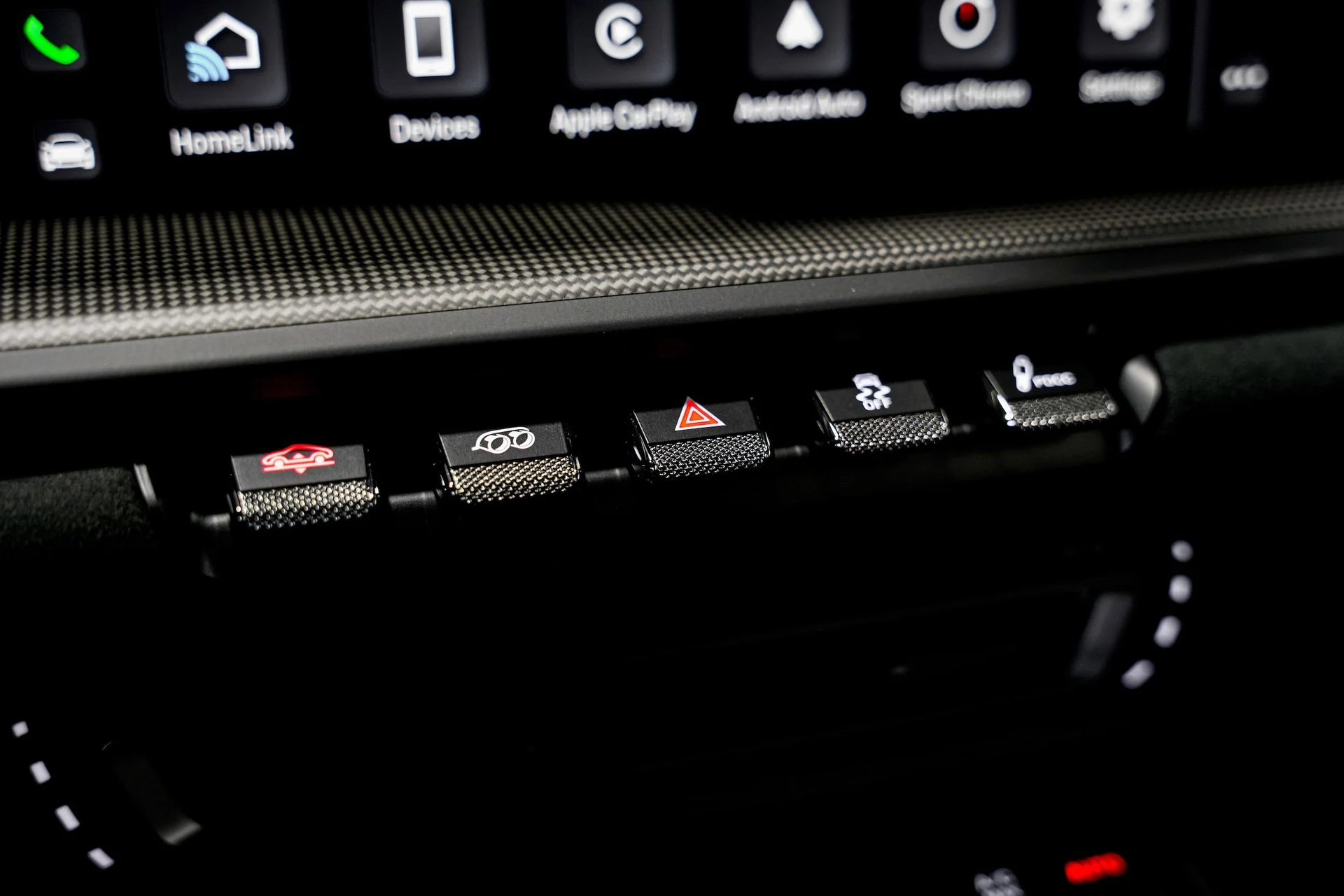 mph016_197747230_84b75eee57cd0ddc4e2ebeaf3e28a76ax_f897650325