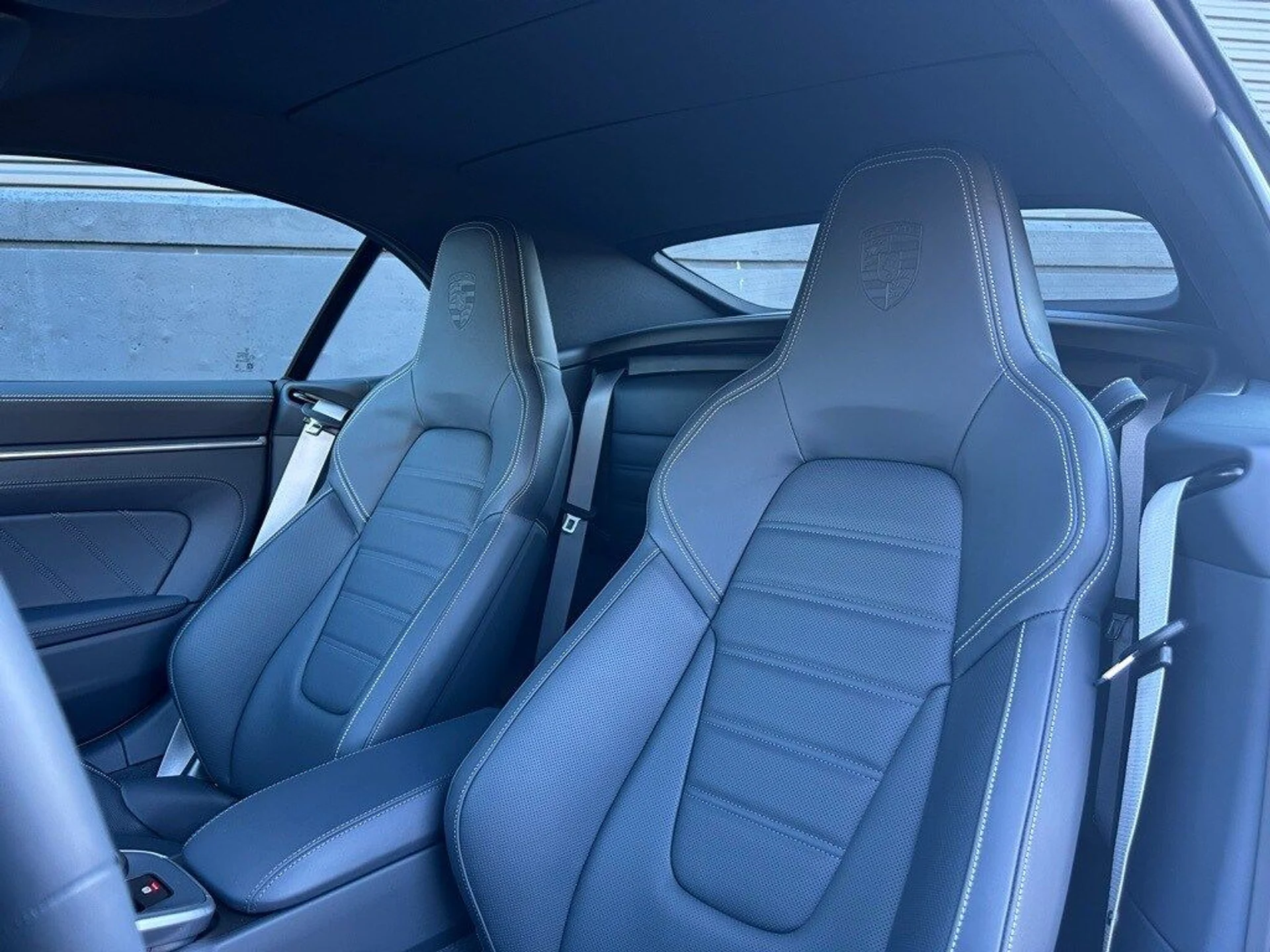 mph016_1985122602_0b9e4be616eaa58218bb4a8d75e3b2eax_875b7e4b25