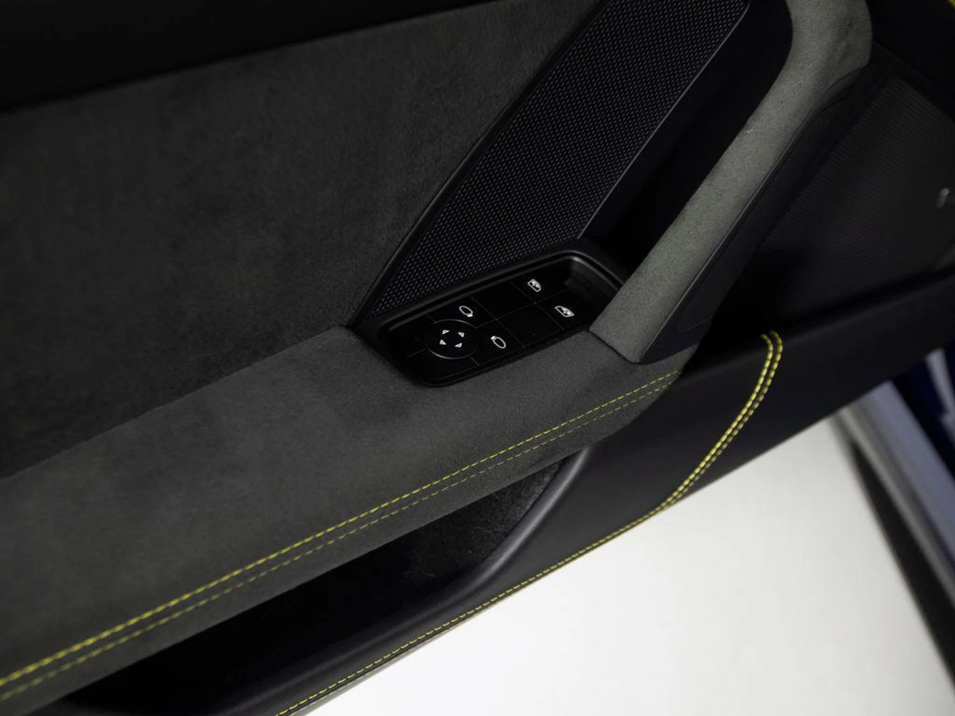 mph016_198542448_3syh6_Lr_yg_W_Ya_Lz_XI_1c34_Ur9_QJI_778899f5c7