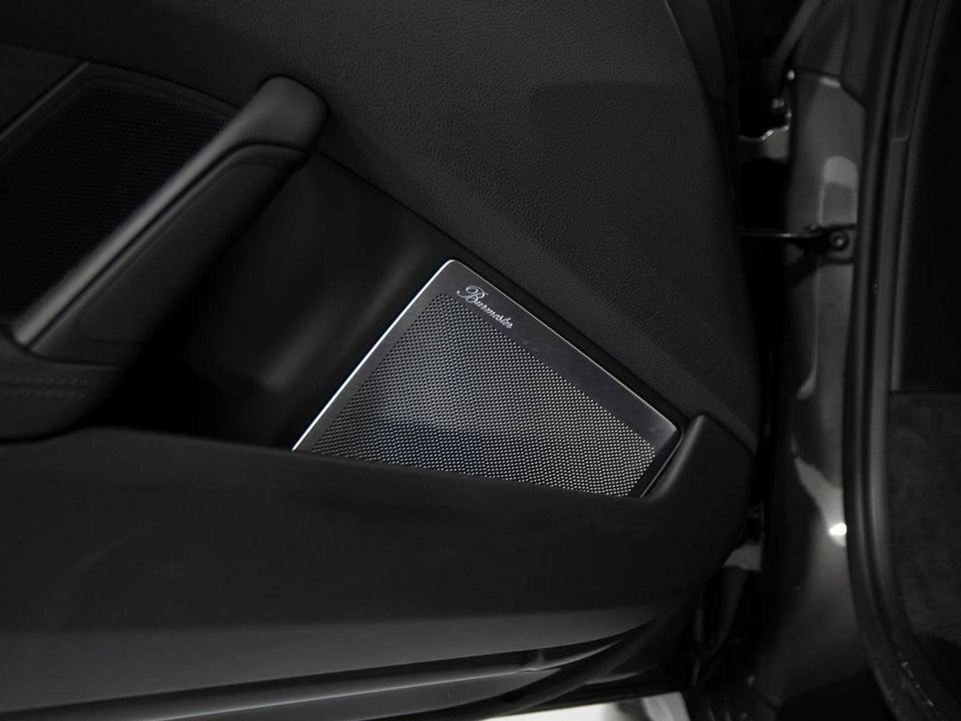 mph016_1985477347_ONT_Anj_Sjjv_XA_Vyv_T4k_A9_J11_El_Y_55aba6aff4