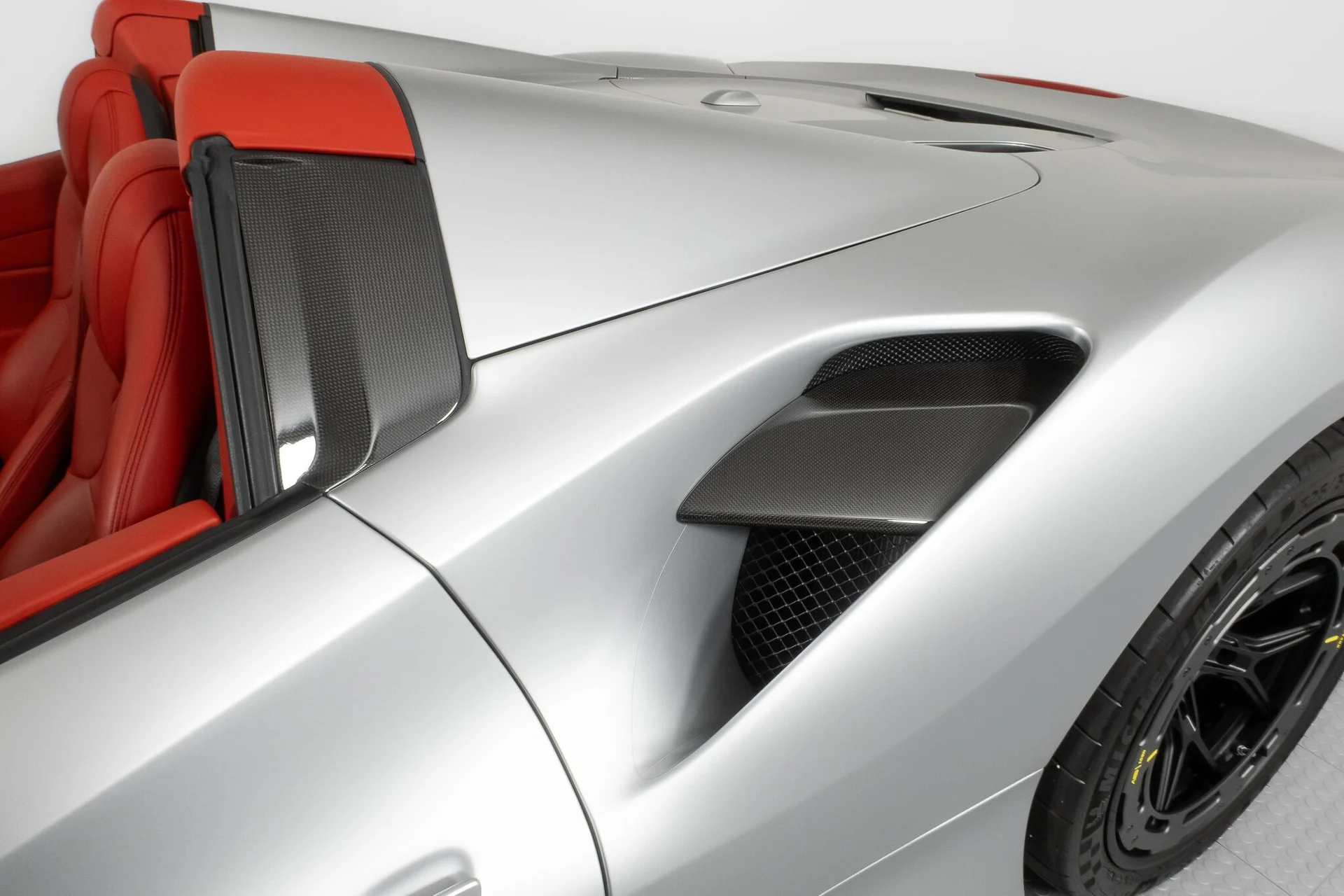 mph016_1985730410_25b46c964381b5a0c88e1321885d138a_1444b536c1