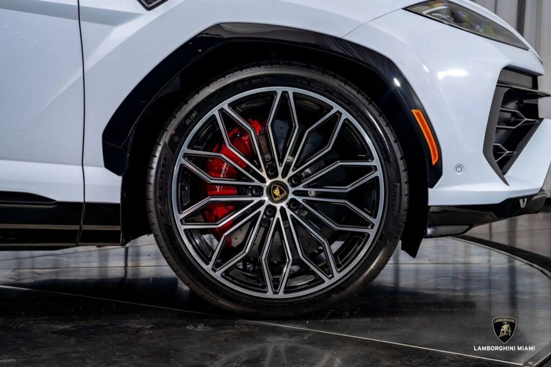 mph016_1994097689_e833978c033a17a7322933e05630d87c_3ac24d4b21