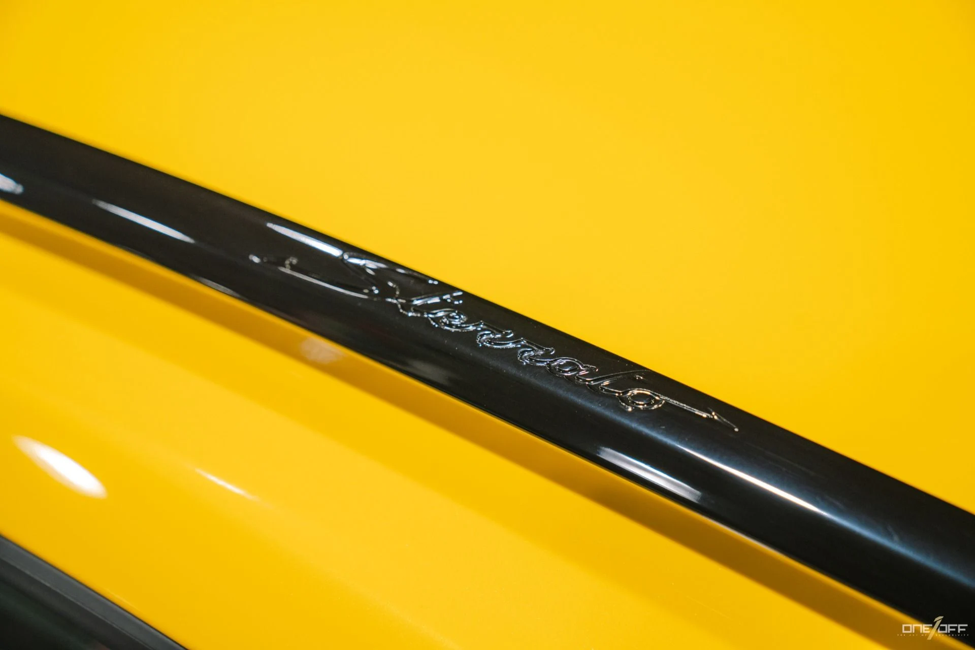 mph016_1996471622_Used_2024_Lamborghini_Huracan_Sterrato_1757040666_0d9f5a59f1