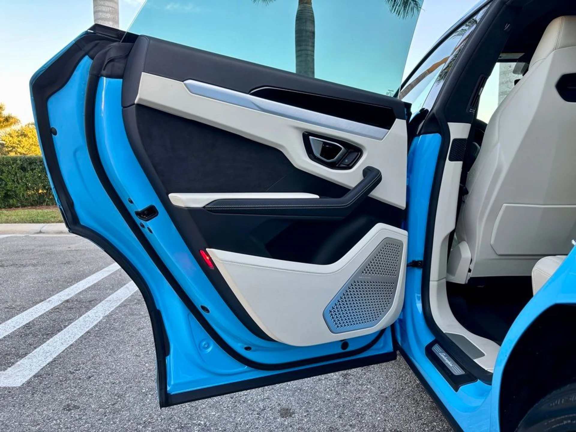 mph016_1998743189_06c71dd24f8fed6f6bfe52feb378e4eb_115cf54ed1