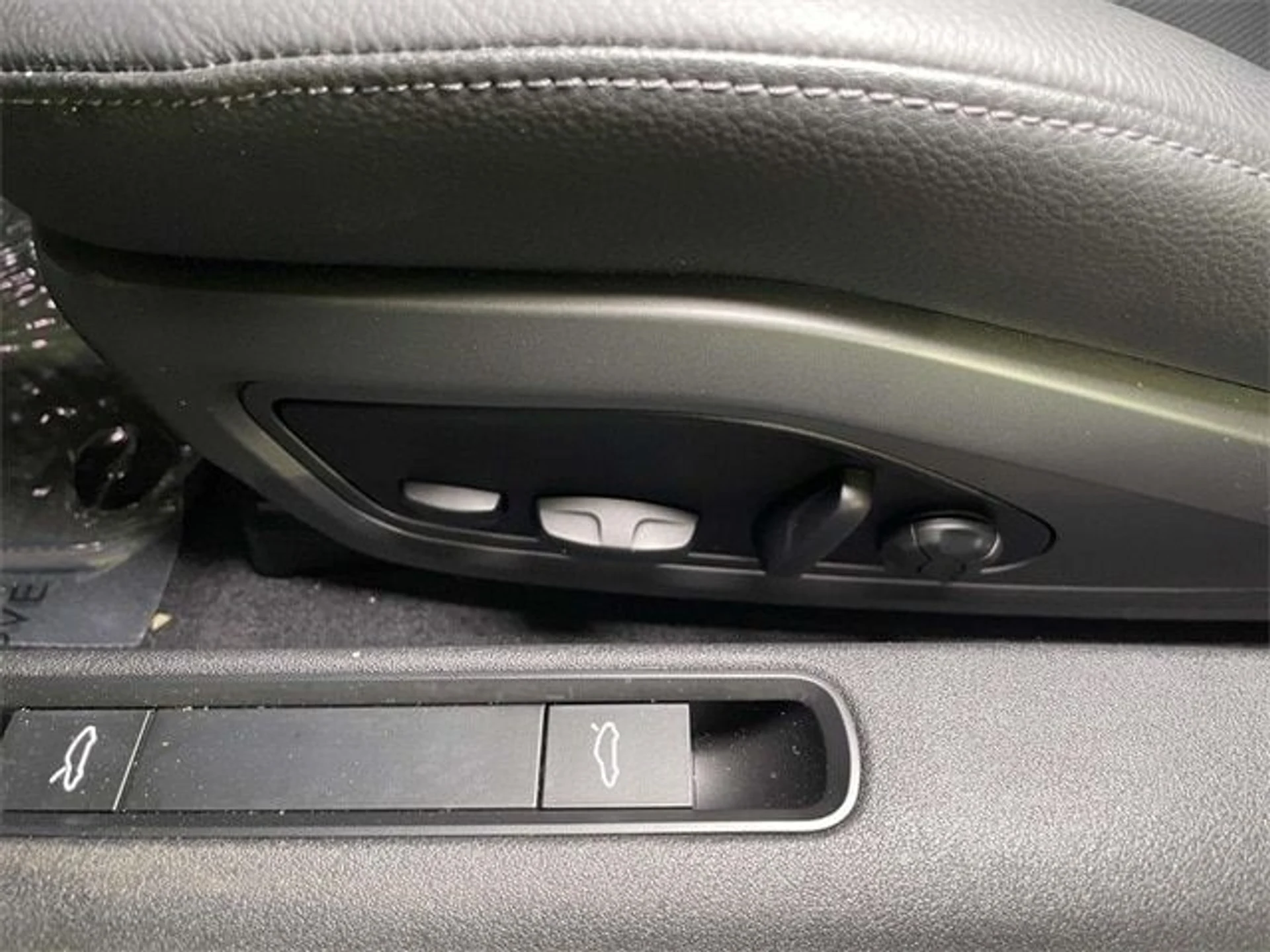 mph016_2001564637_ac76238cfc817cf31fa3b5aeedee32c2x_89e38bef60