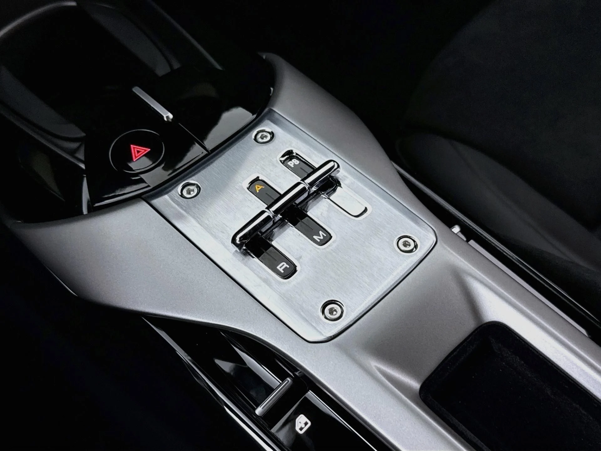 mph016_2001595189_Used_2026_Ferrari_12_Cilindri_1787771876_b49a9cb0a4