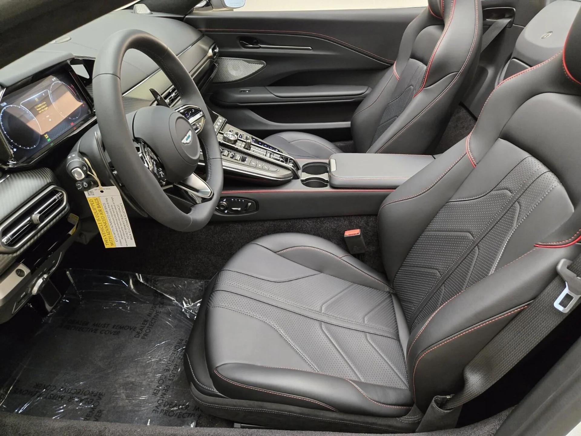 mph016_2011902625_New_2026_Aston_Martin_Vantage_1759816376_75865b116a