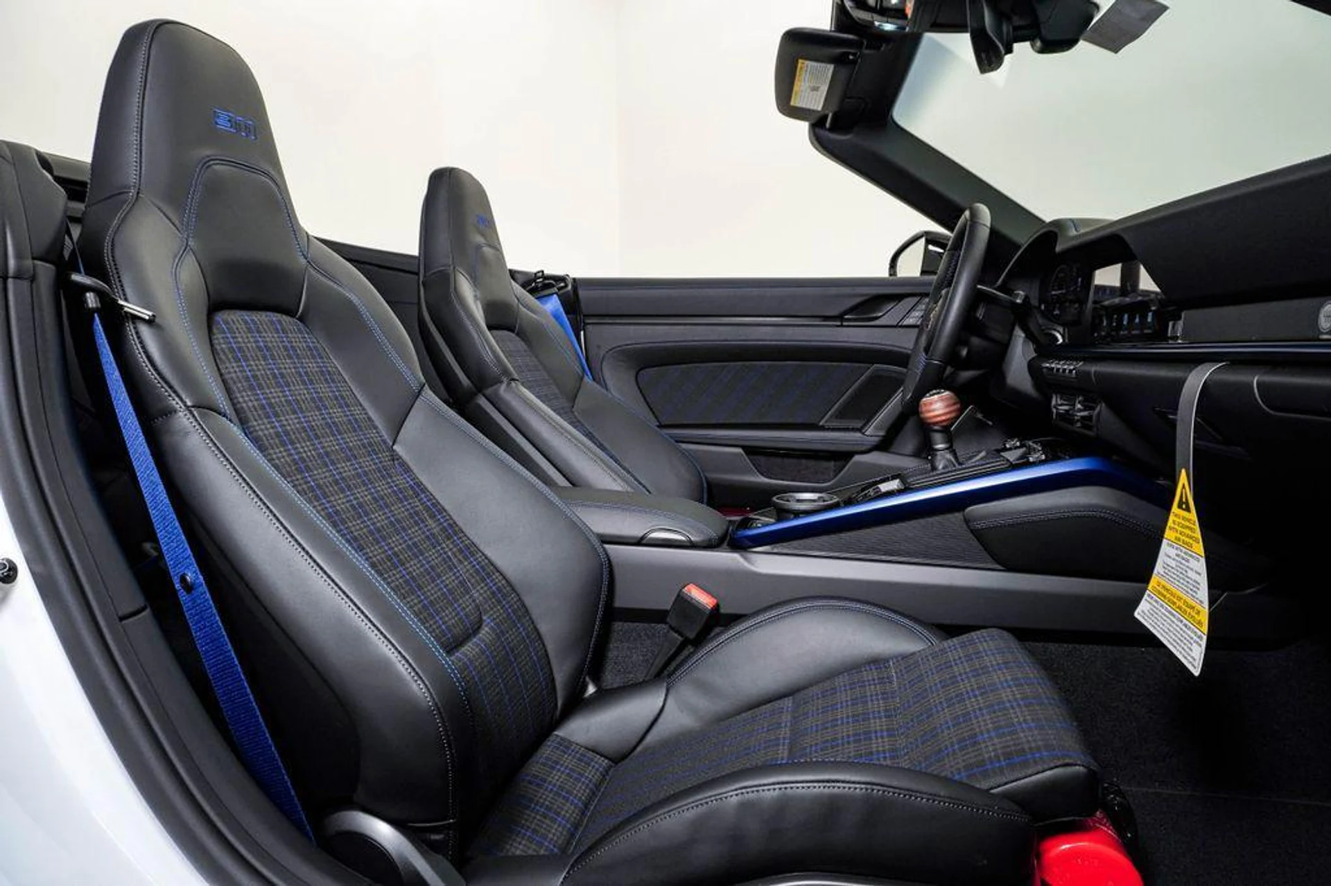 mph016_2012423266_RIE_3_AG_IN_8y_K_Oh3_Fk_STN_0lc0_H2_M_97ed7ccecc