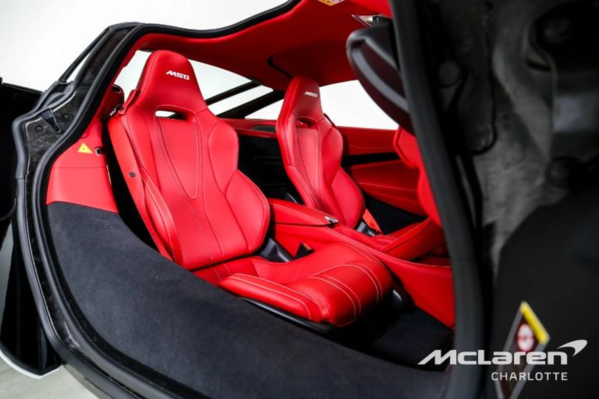 mph016_2013967415_Used_2024_Mc_Laren_750_S_df17a9dbc1