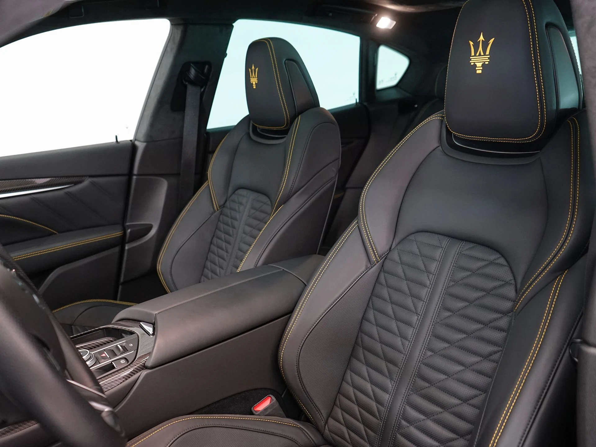 mph016_2016295111_33c92bf6fd49f3ad6d5696328209c1d7x_5c2359535c