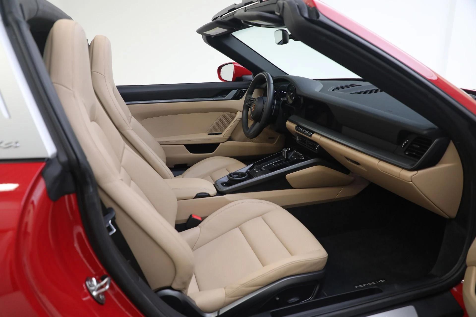 mph016_2023045448_Used_2021_Porsche_911_Targa_4_S_4d0bc7c00a