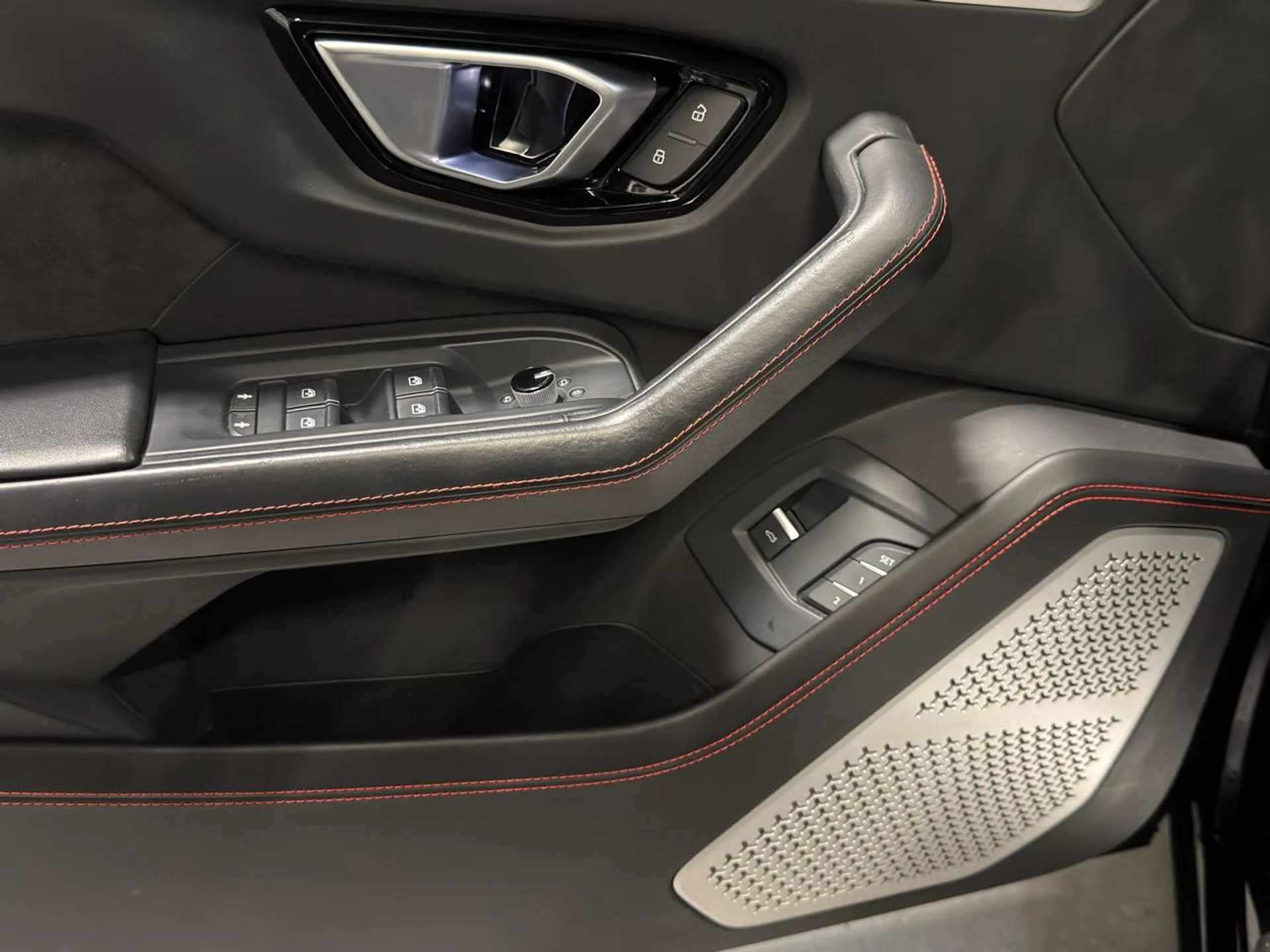 mph016_2025557545_639071889588694719_4bc23638ce