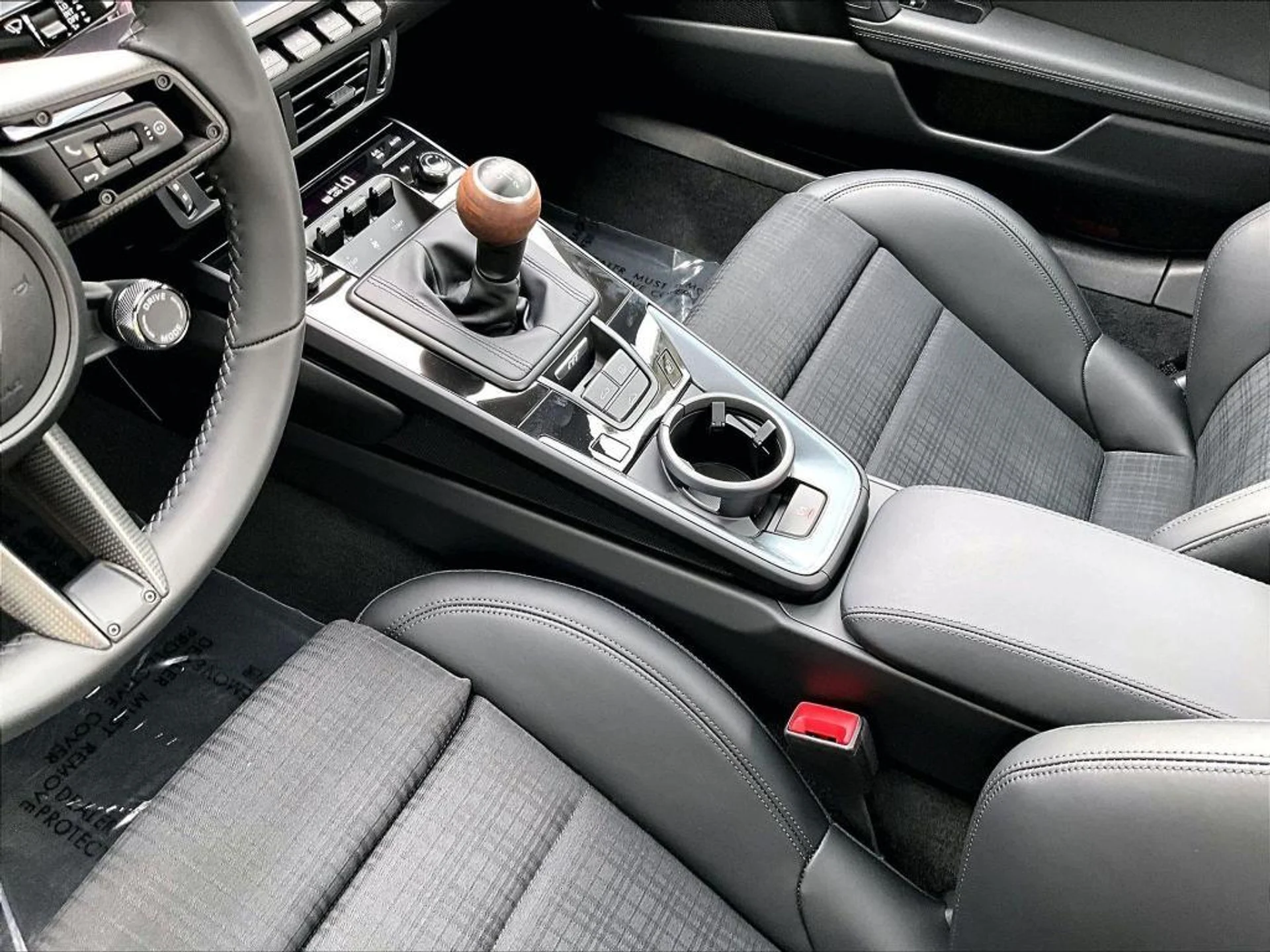 mph016_2030370036_l_H_Bw_H_Mp_Ixhs_Nv_R_Eq4_Bp_Y8_CE_Vts_fe553e80bc