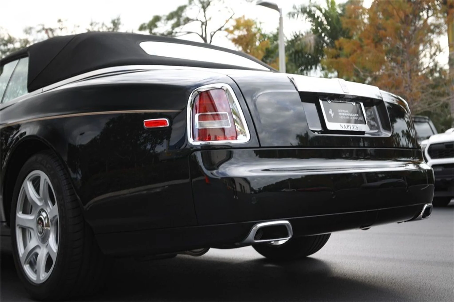 mph016_2038593559_dd4eb69051708a464b392e30e797bcfb_3b66ce0768