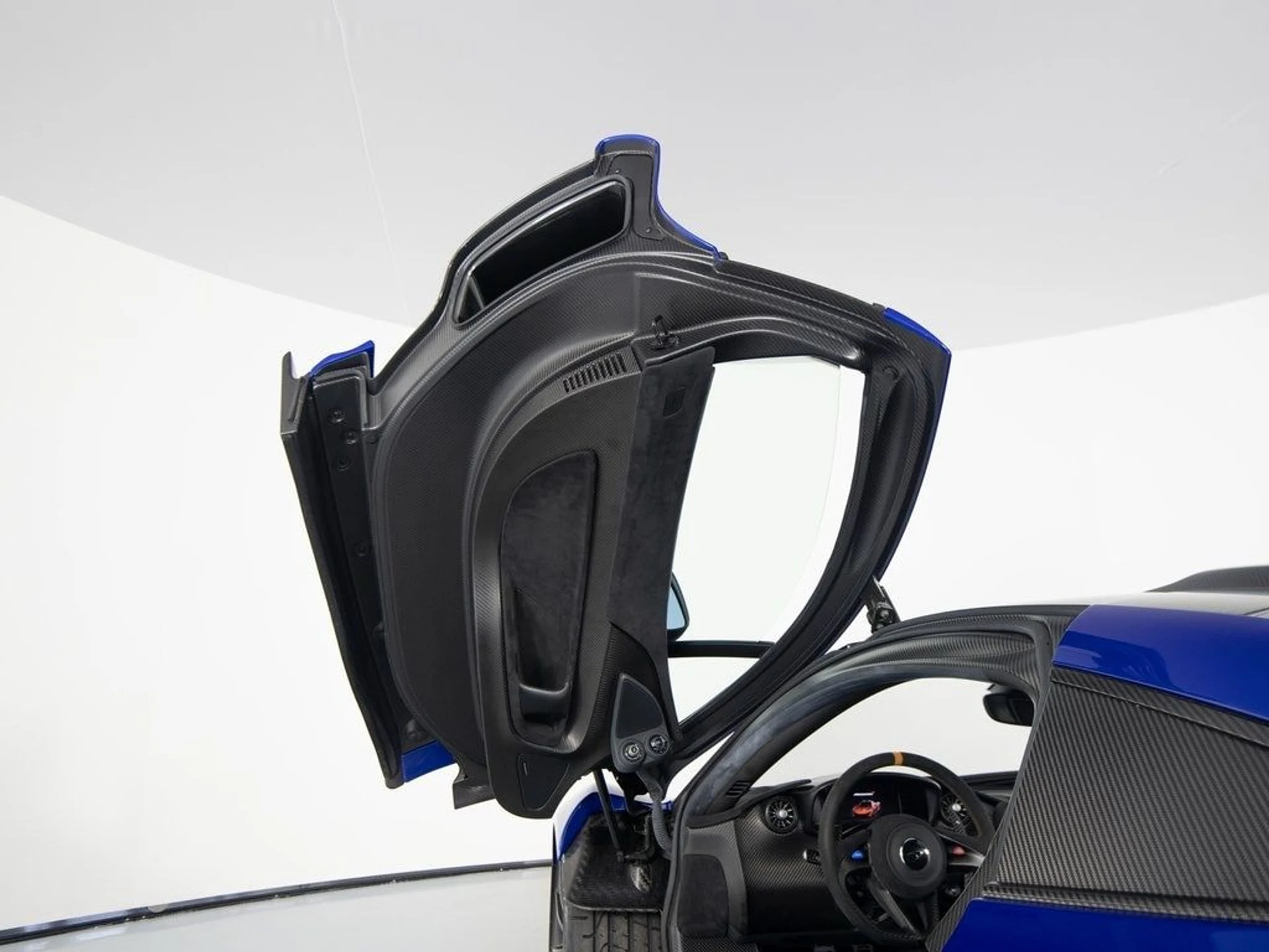 mph016_2039826819_884d75d52b15c51fe9386ca62a066199x_ac5f95a28b