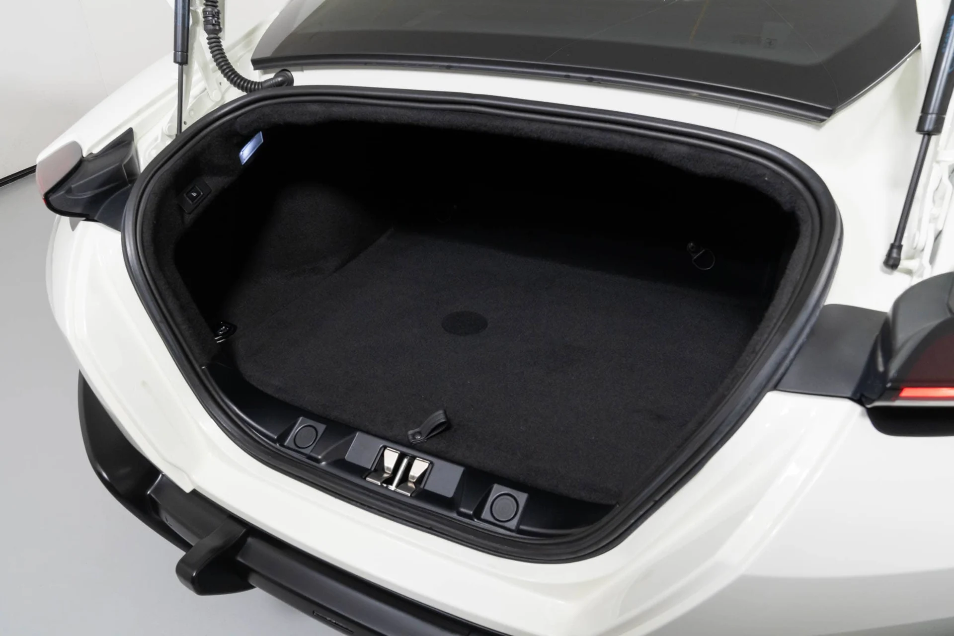 mph016_2041166784_eab71f2341a2444192e8582baf50505a_f803c14879