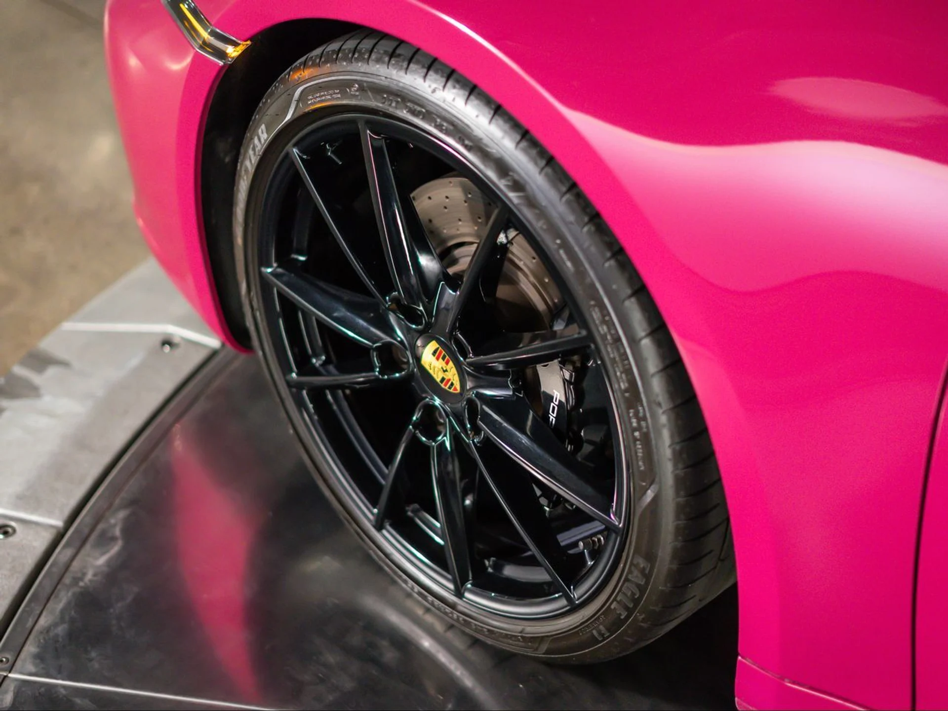 mph016_2041405481_e81f55af31b1938e09c7c0908f5db67b_4d33215a74