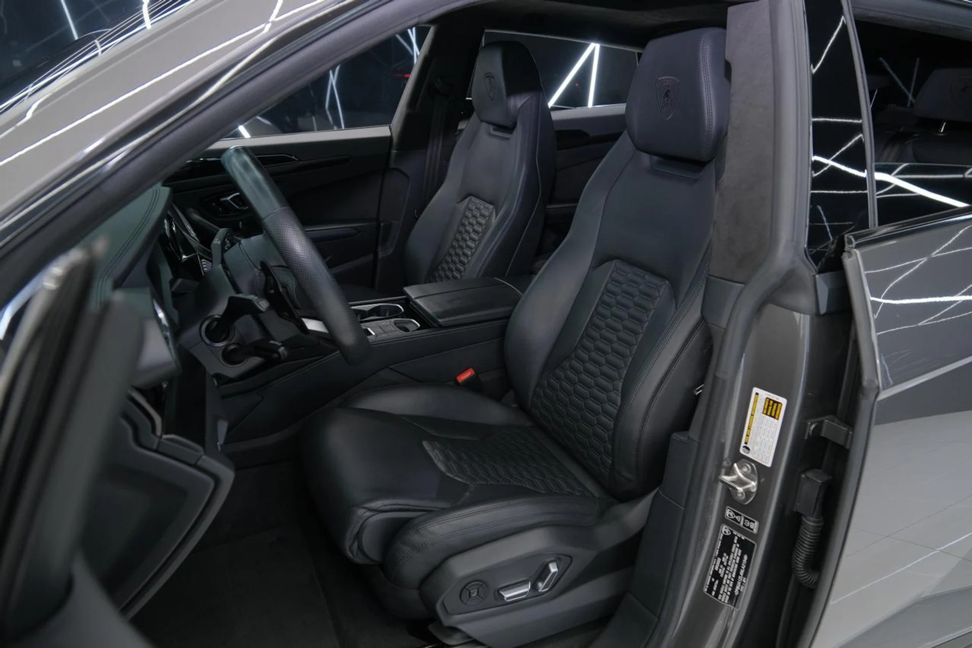 mph016_2044413252_4f6a5a19c8632afa17266662da199359_fc385bdab8