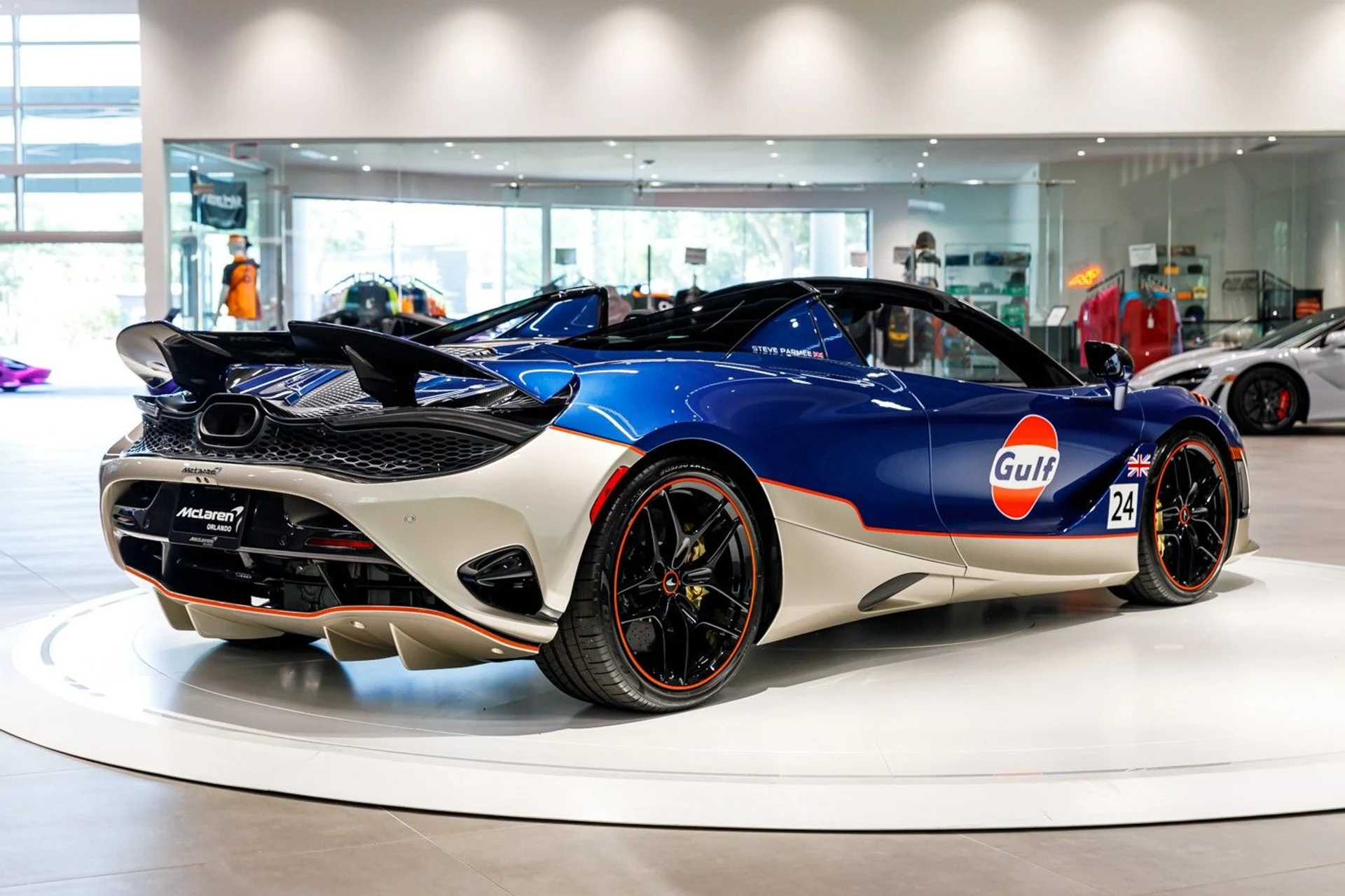 mph016_2046855237_430_p17_l_f11580c1c2