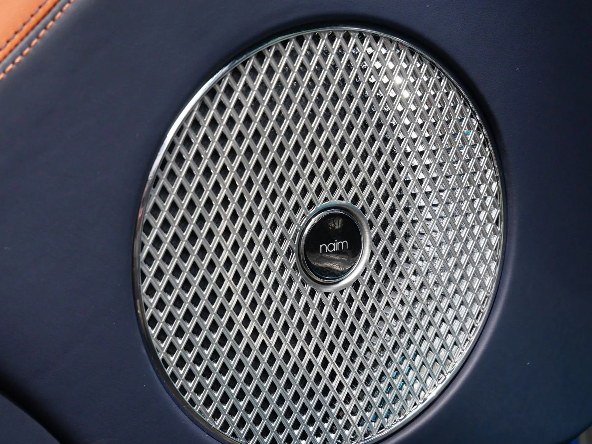 mph016_204954105_0163d07965d6cbfdd549bd264de353fcx_ea7627f3af