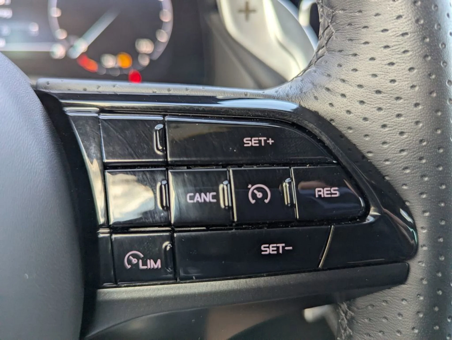 mph016_2050005300_8d111b4c735d9b0b772fe1a3663cf581_1b17ac8d85