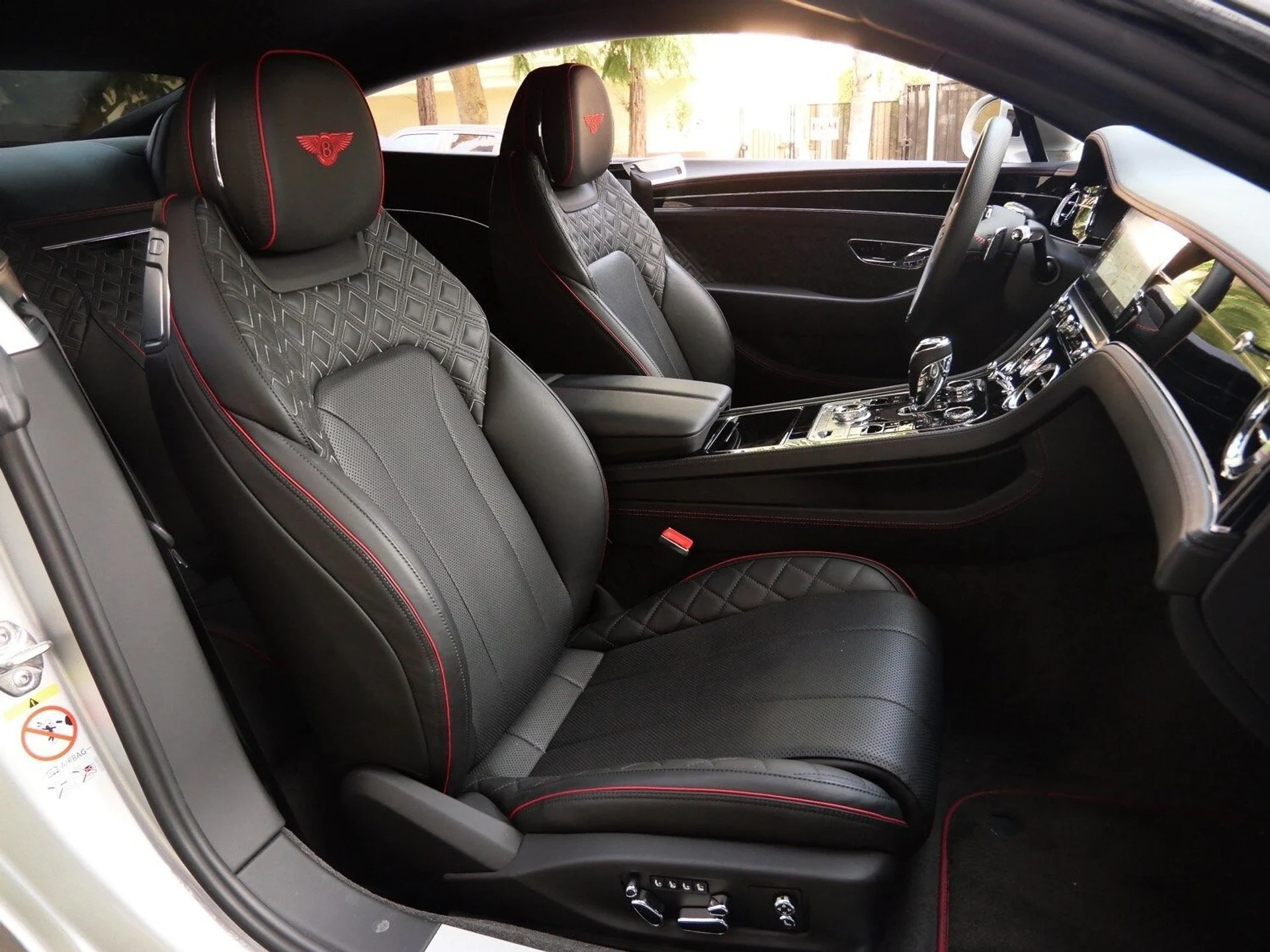 mph016_2051537614_b81527ce2b437d3217681eef528189b5x_28da4eff1d