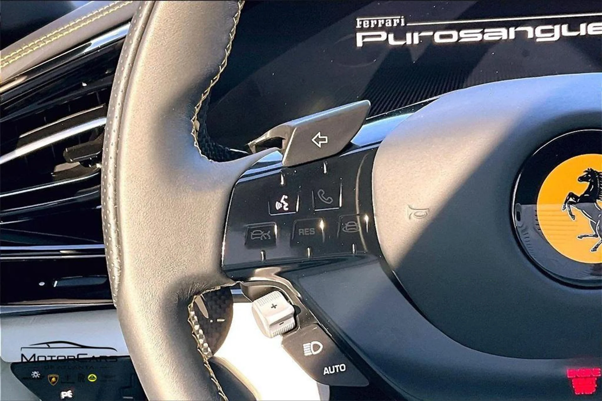 mph016_2053890495_g_Re_B9kec3_UGNM_7m_St8_V3_Y_Gv_OQ_5d079bf74c