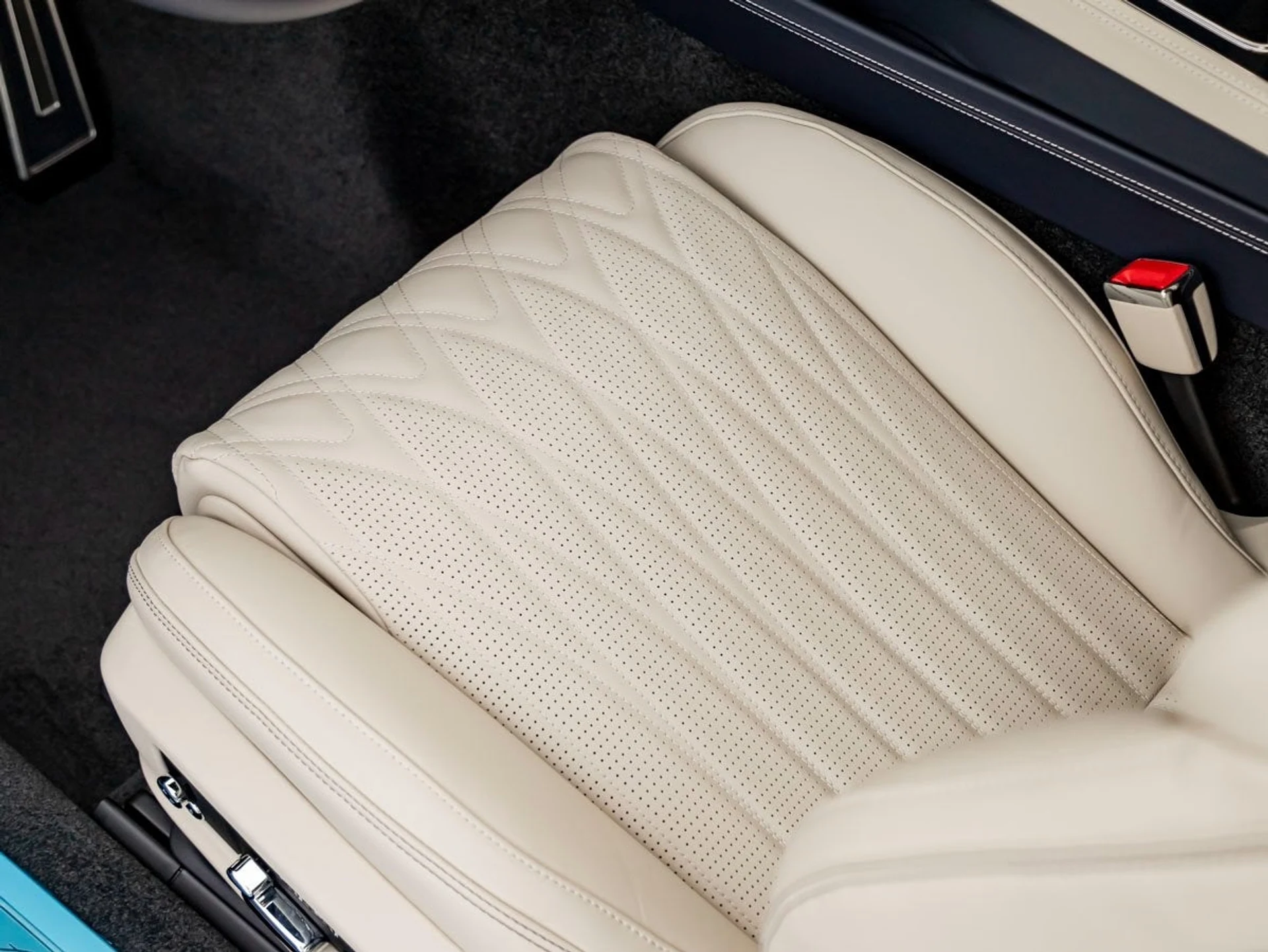 mph016_2054501650_17_068785fce9