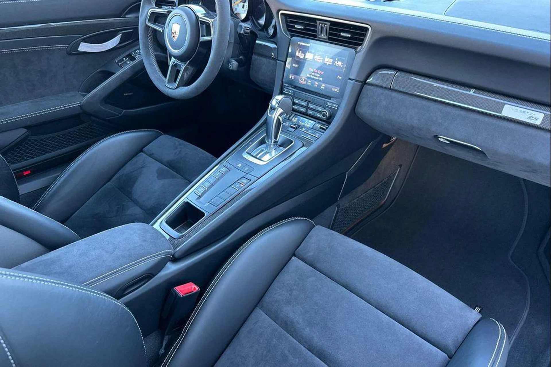 mph016_2058794063_om_B2xc_1l_2y868e_EW_3oi_FQV_8_OE_d285e8681d