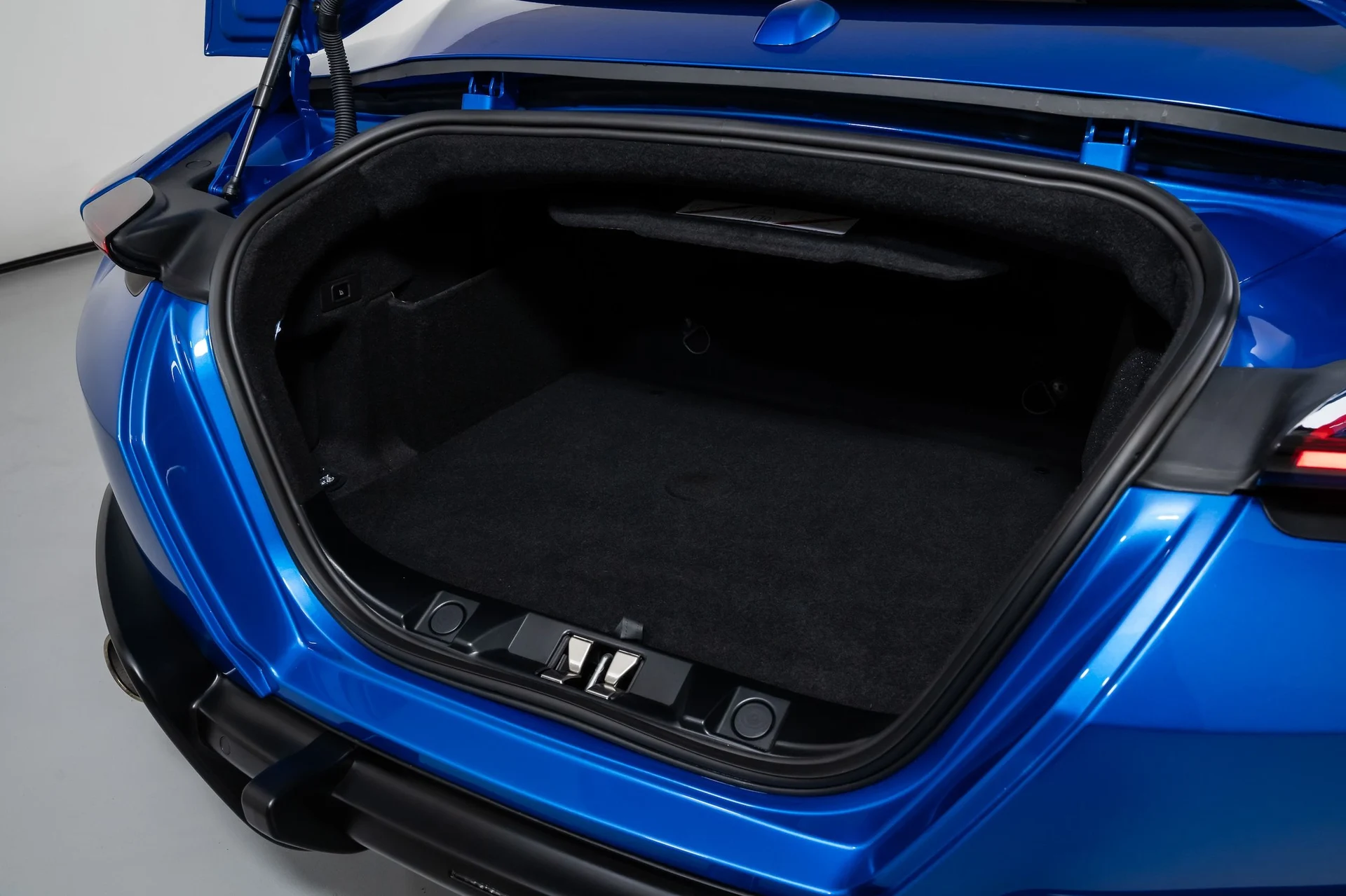 mph016_2060813319_994b5ba666ce4c7e89424acefbe7fc50_c22b0dfc49