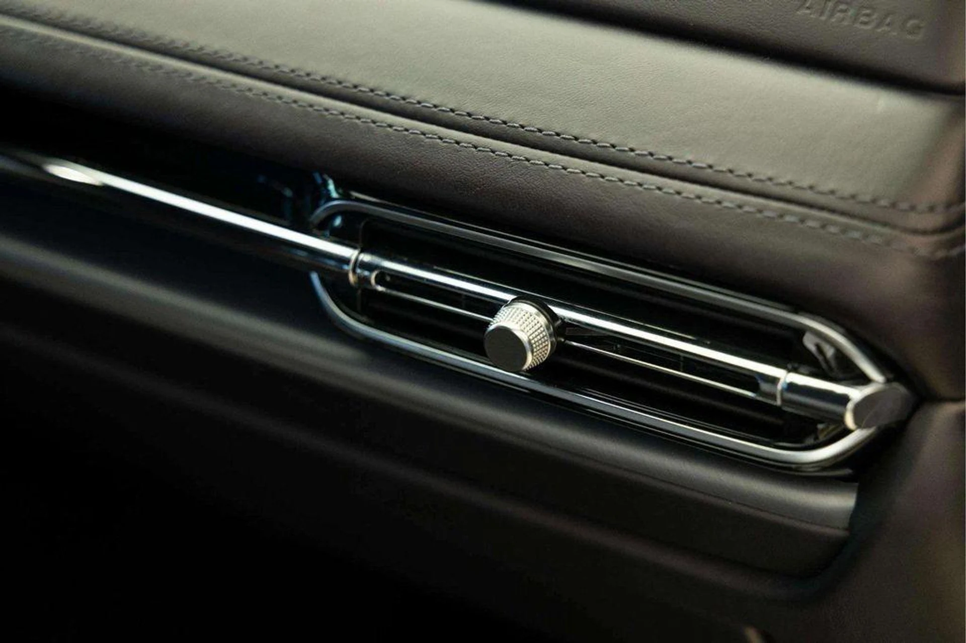 mph016_2065111187_GINTU_Cvg08_Q1_z_MN_27ty_R_Ix_P_Wjk_64fc690e22