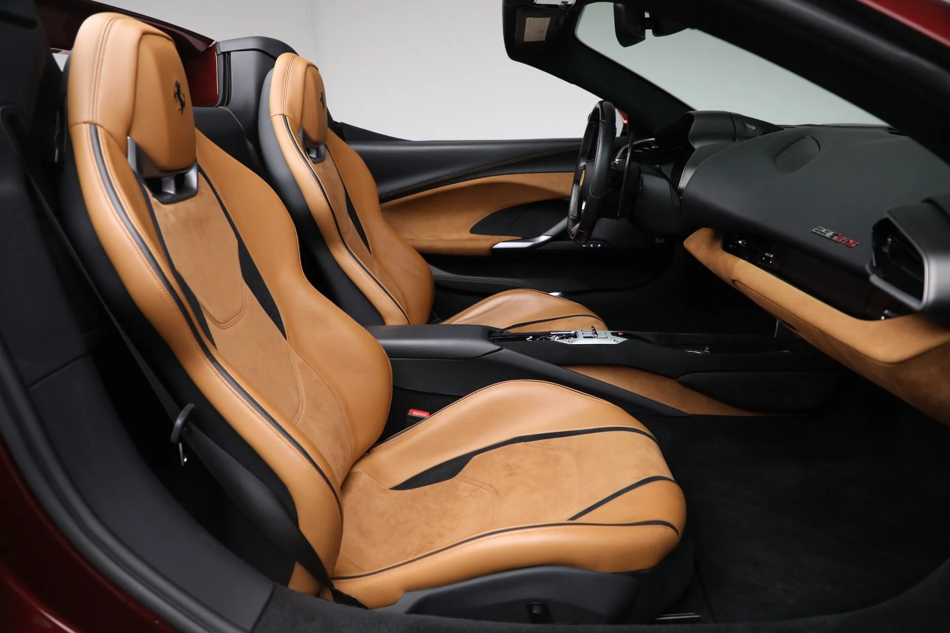 mph016_2073598150_Used_2024_Ferrari_296_GTS_1760724060_2dc3b2393e