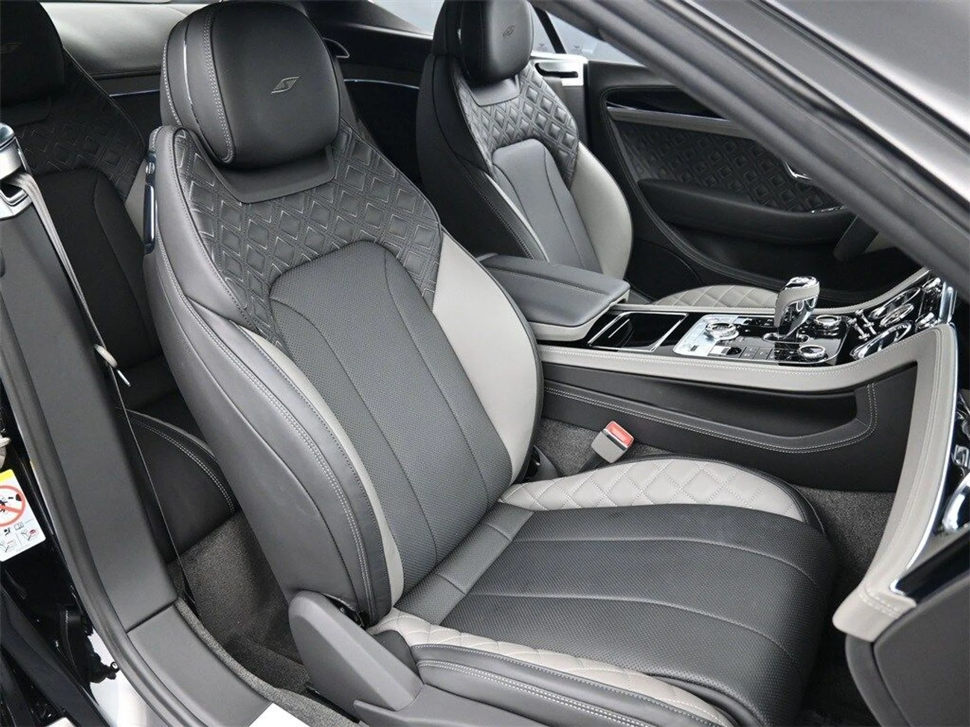 mph016_207850331_0e581fbce7321ef7696bd966a0a43710x_ddb7b7494c