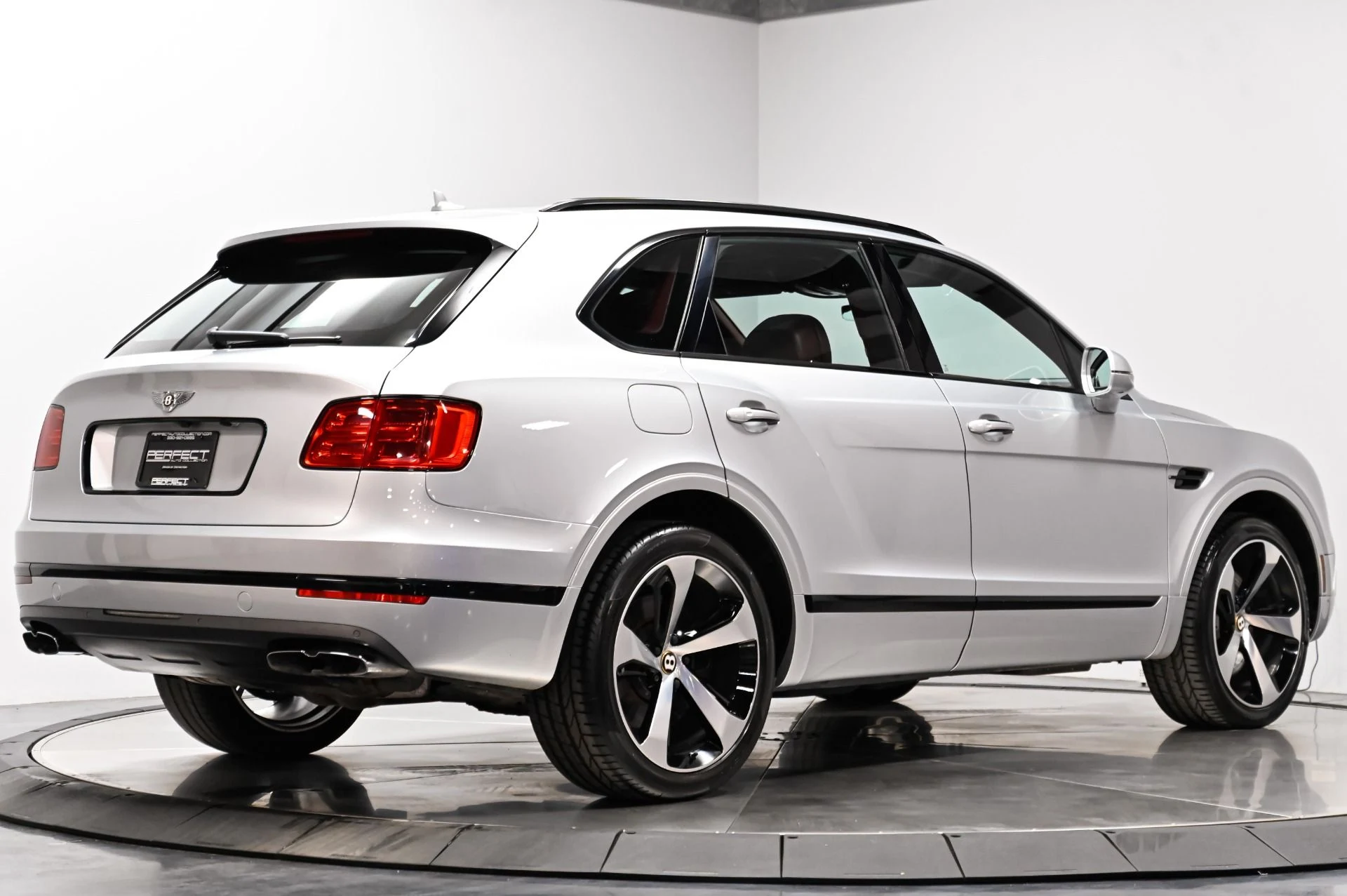 mph016_2082800515_Used_2019_Bentley_Bentayga_V8_1790790917_6bc214d194