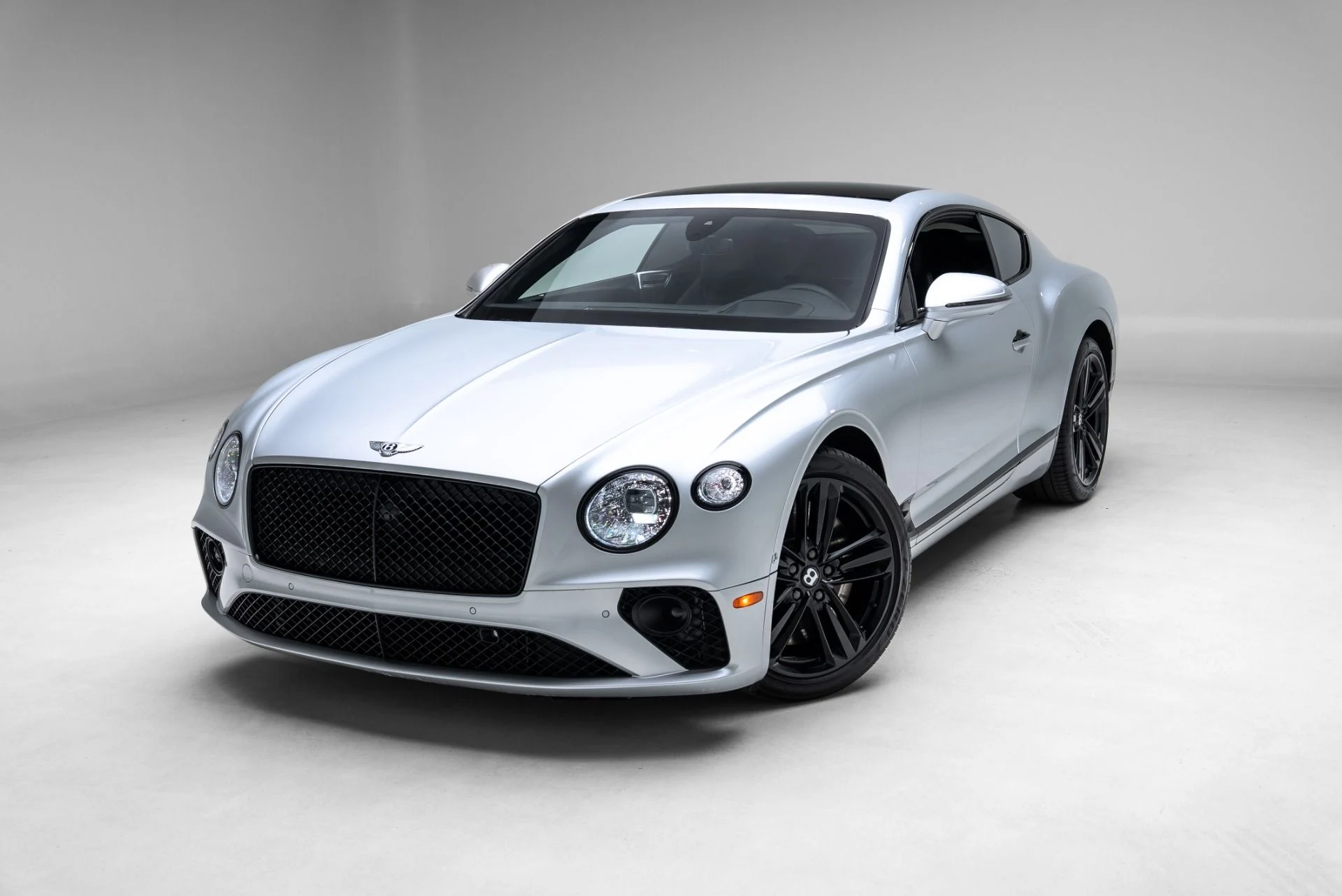 mph016_2083051672_Used_2023_Bentley_Continental_GT_V8_1775153286_d0466ad6bb