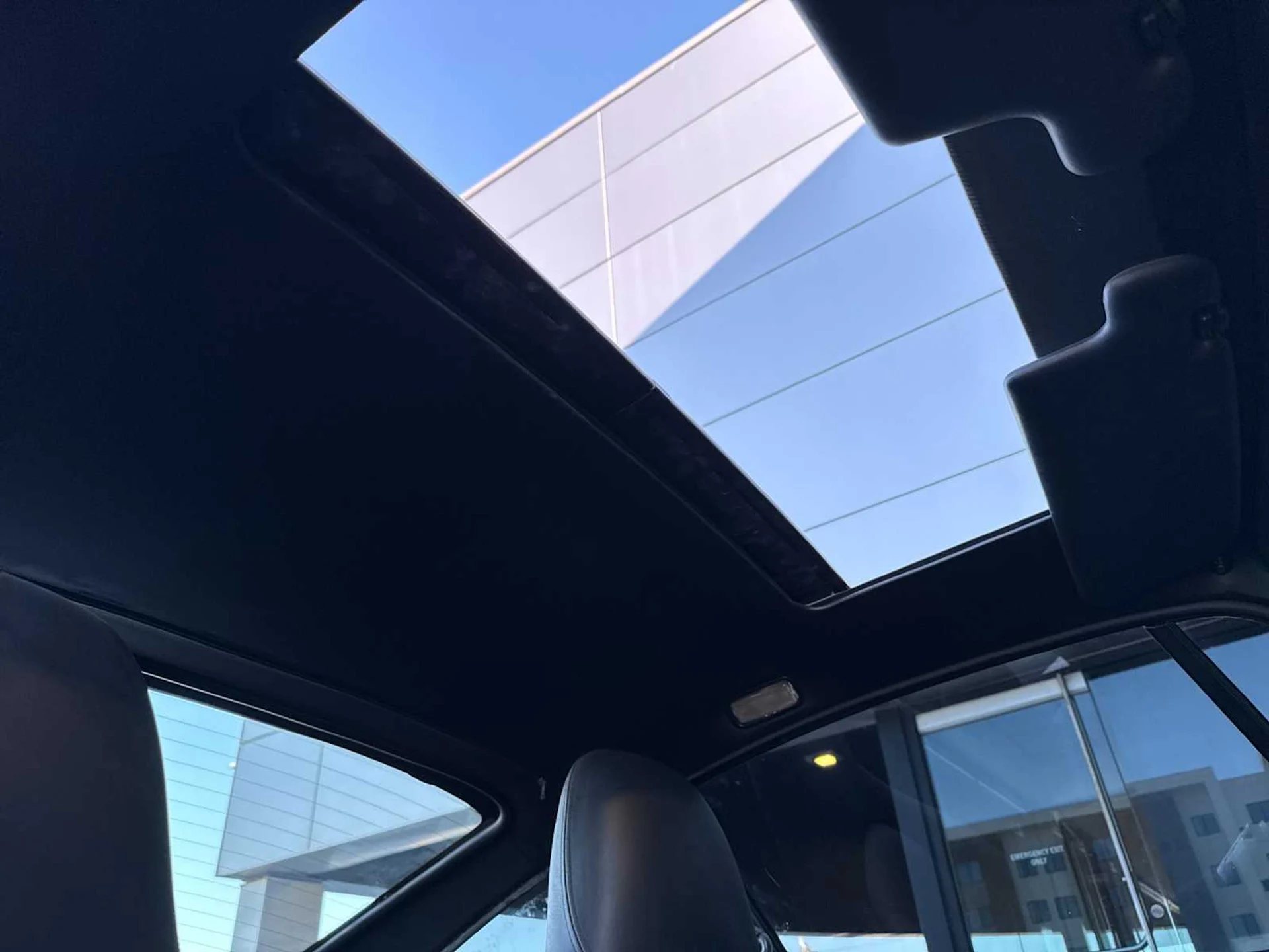 mph016_2089694278_7d5a808b3f30d23734a0d5102bf24735x_9cc4f881ef