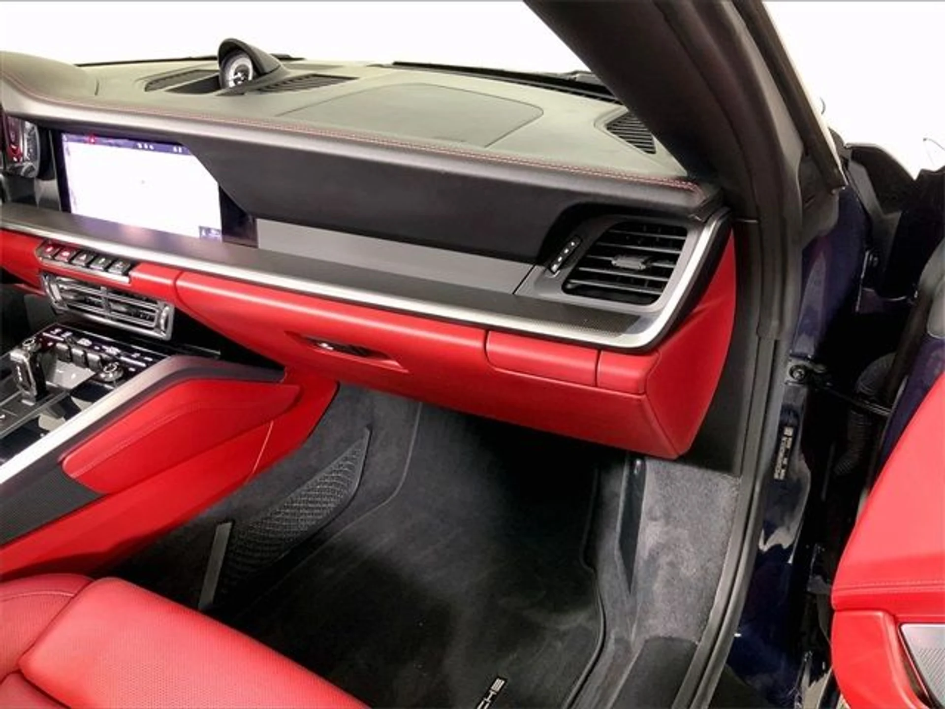 mph016_209300074_00ae6952d367145bb79c690cf9bd32d6_c2e42c5473