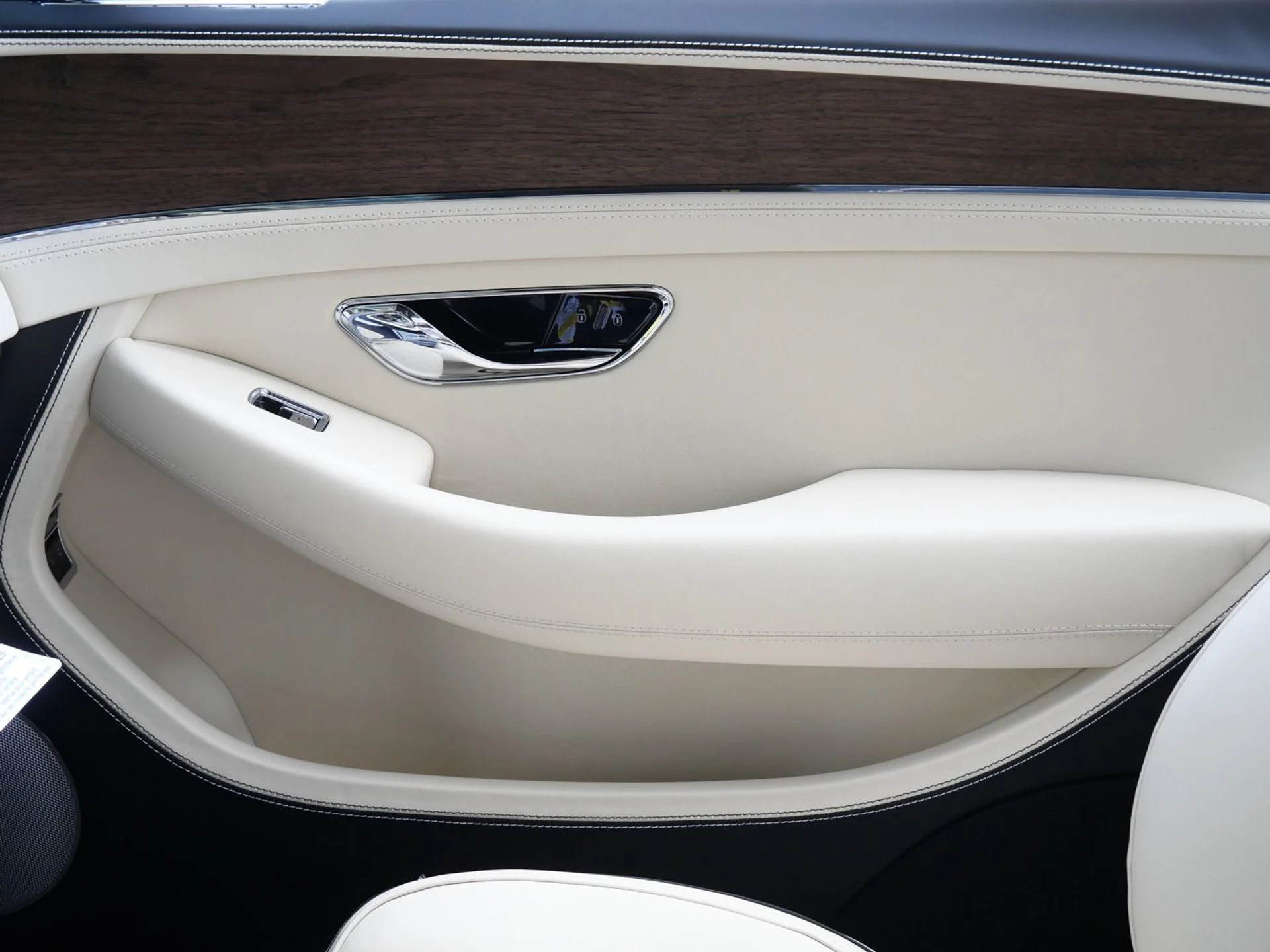 mph016_2096747561_f2c62a64f33247775a1646a15397dd9fx_8f0d2436e2