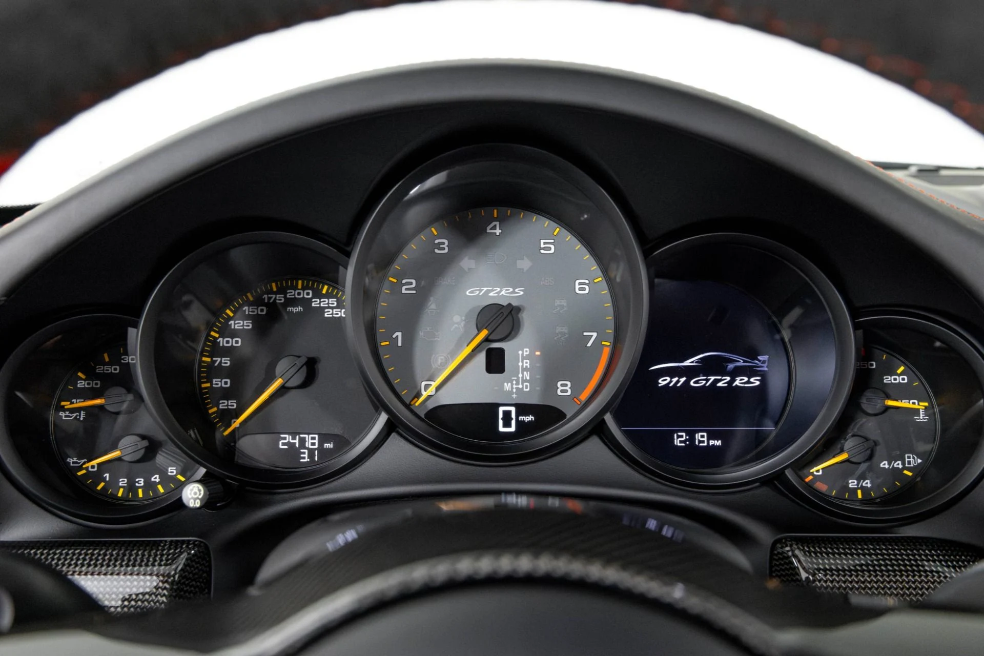 mph016_2098231180_Used_2018_Porsche_911_GT_2_RS_1762984469_651cf66479